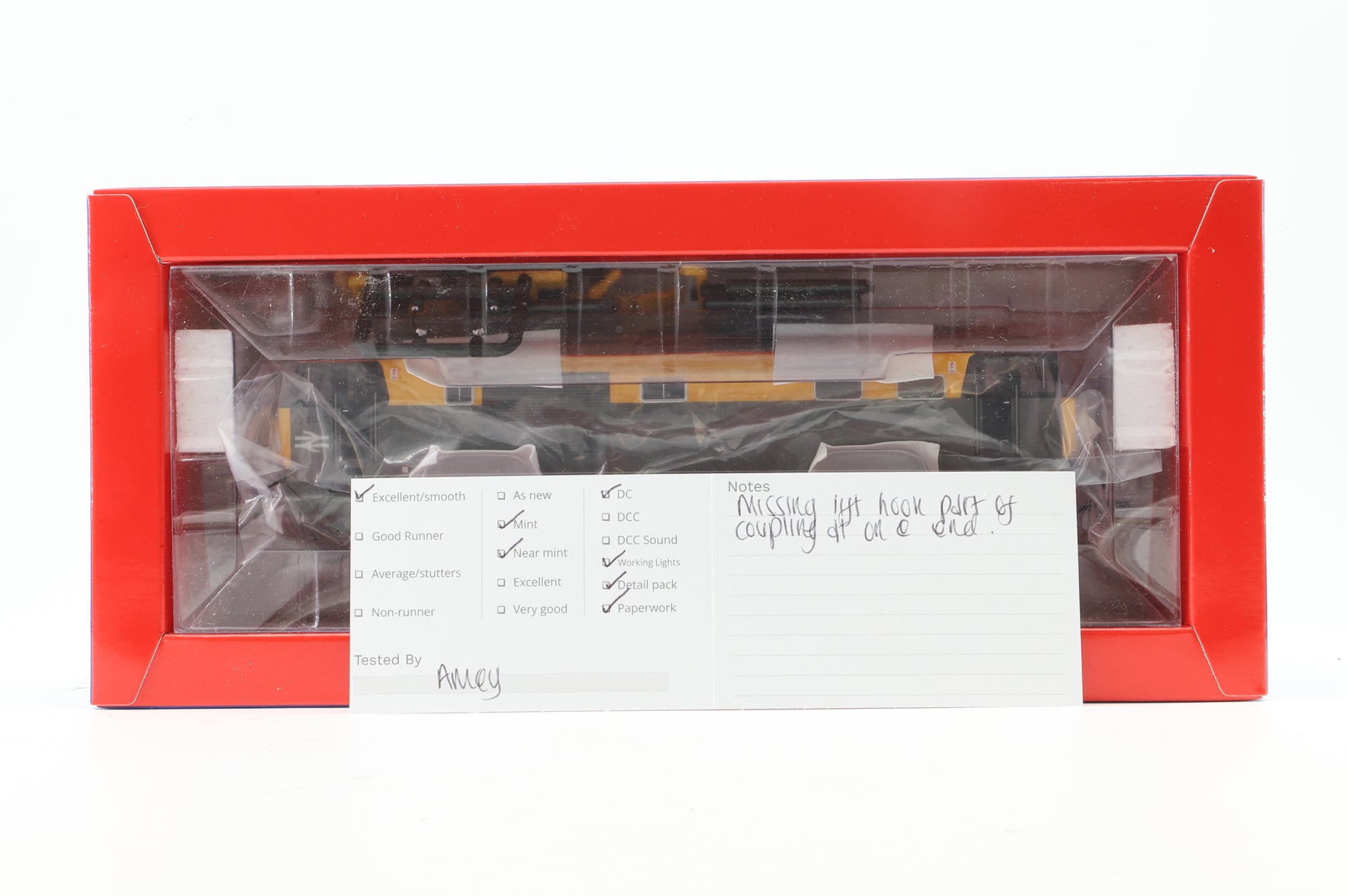 Heljan OO 35301 Class 35 35017 in BR Engineers 'Dutch' Preserved Livery