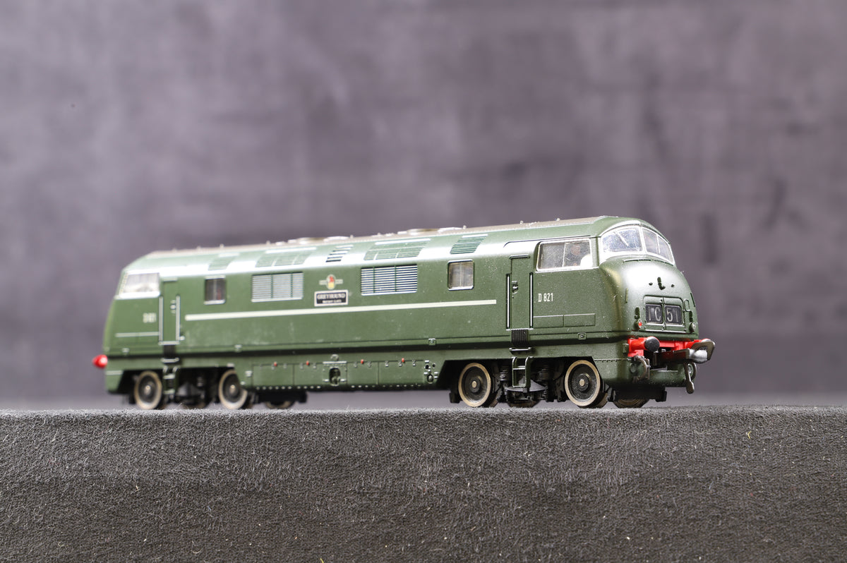 Fleischmann HO 4246 Class 42 Warship Diesel &#39;D821&#39; BR Green L/C