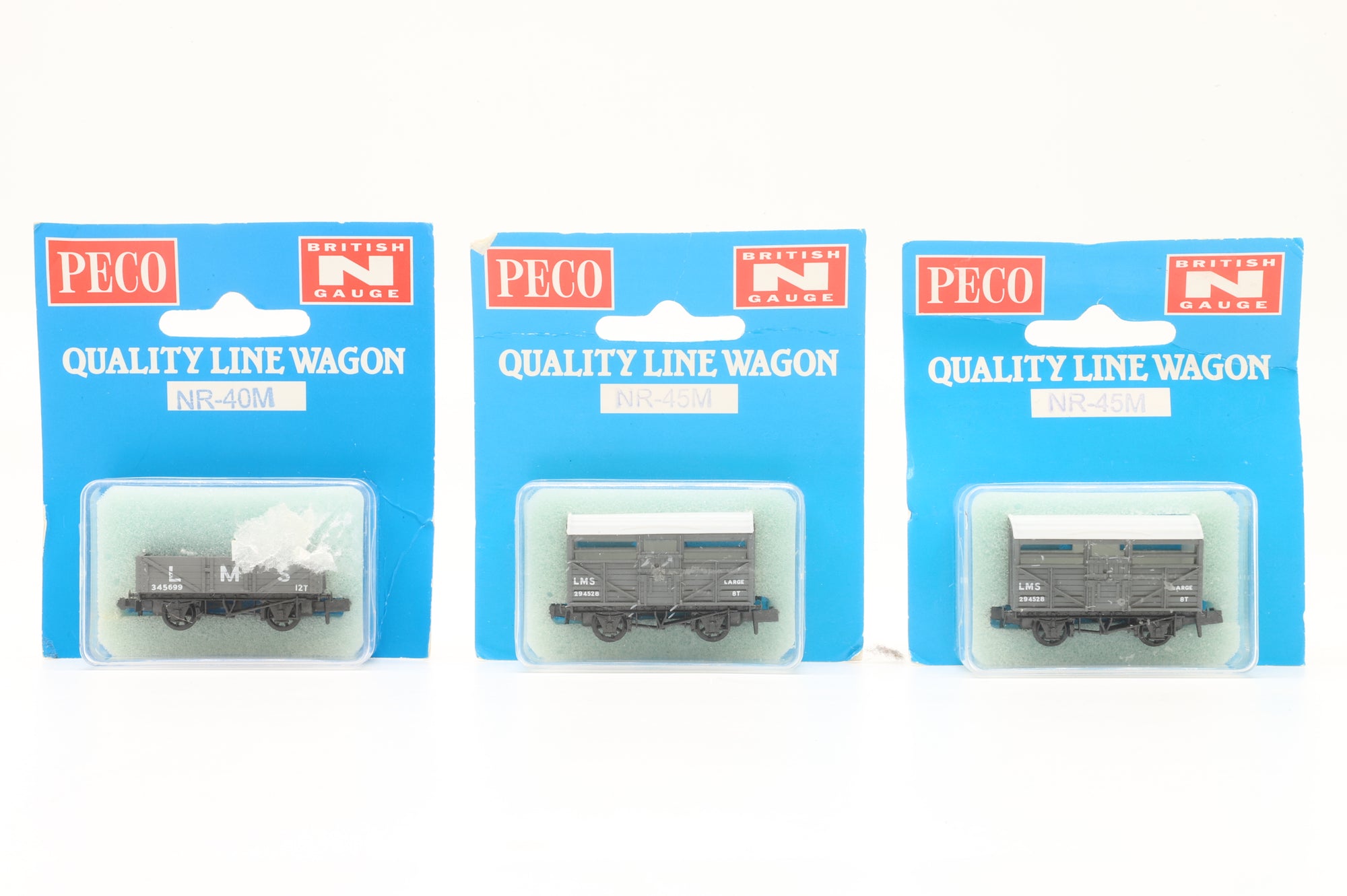 Peco N Rake of 3 Cattle Wagons