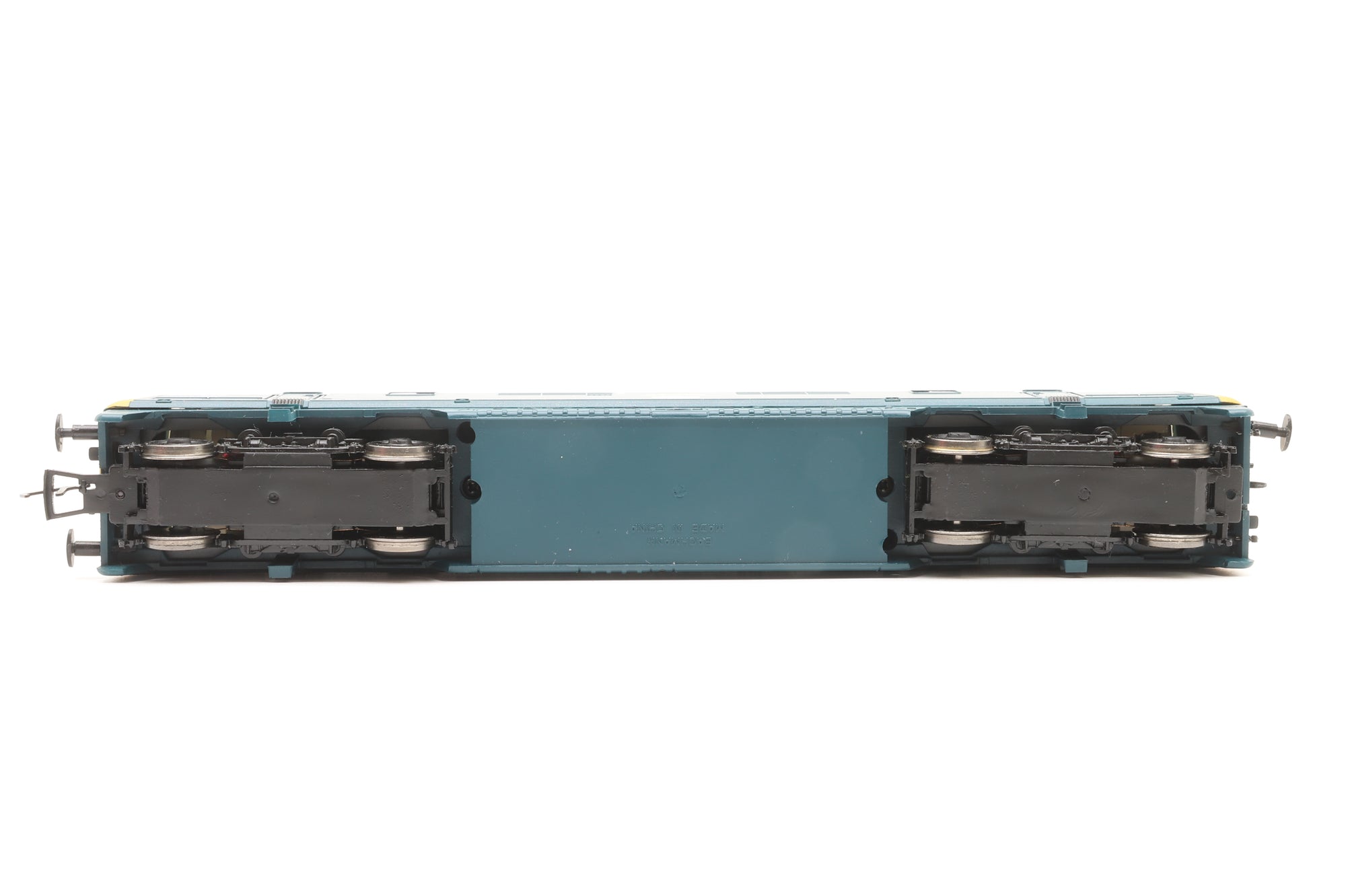 Bachmann OO 32-057 Class 42 Warship Diesel 'D870' 'Zulu' BR Blue