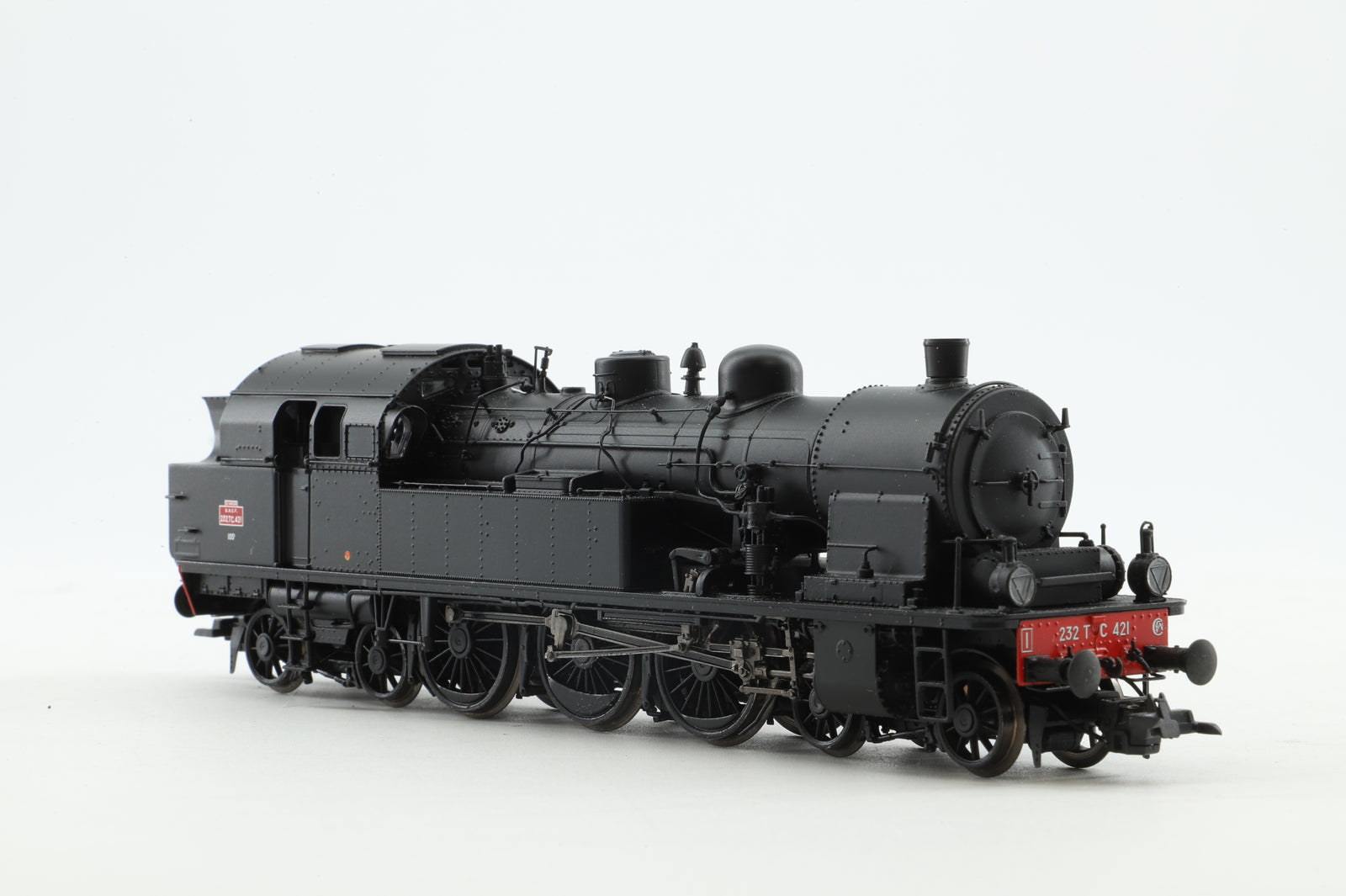 ESU HO 31186 232 TC 421 Tank in SNCF Black - DCC Sound