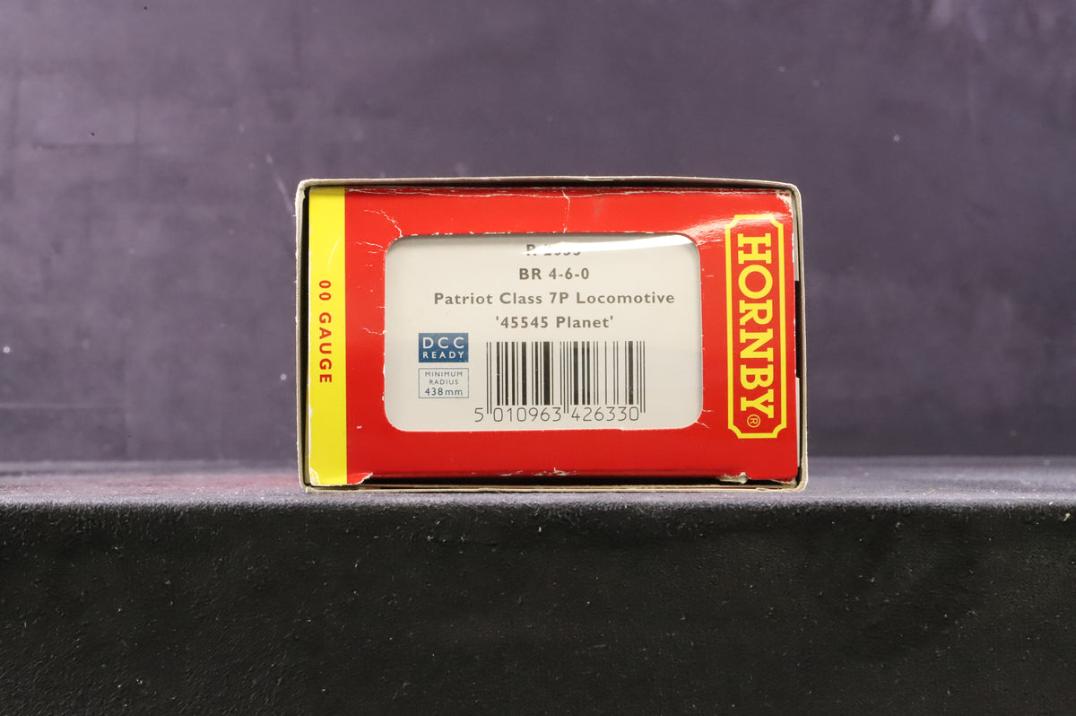Hornby OO R2633 Patriot Class 7P 45545 &#39;Planet&#39; in Lined BR green w/ Late Crests