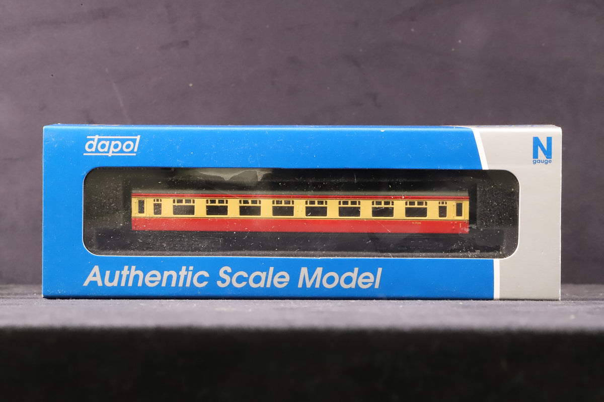 Dapol N Rake Of 3 Collett Crimson &amp; Cream Coaches Inc. 2P-000-034, 133 &amp; 231