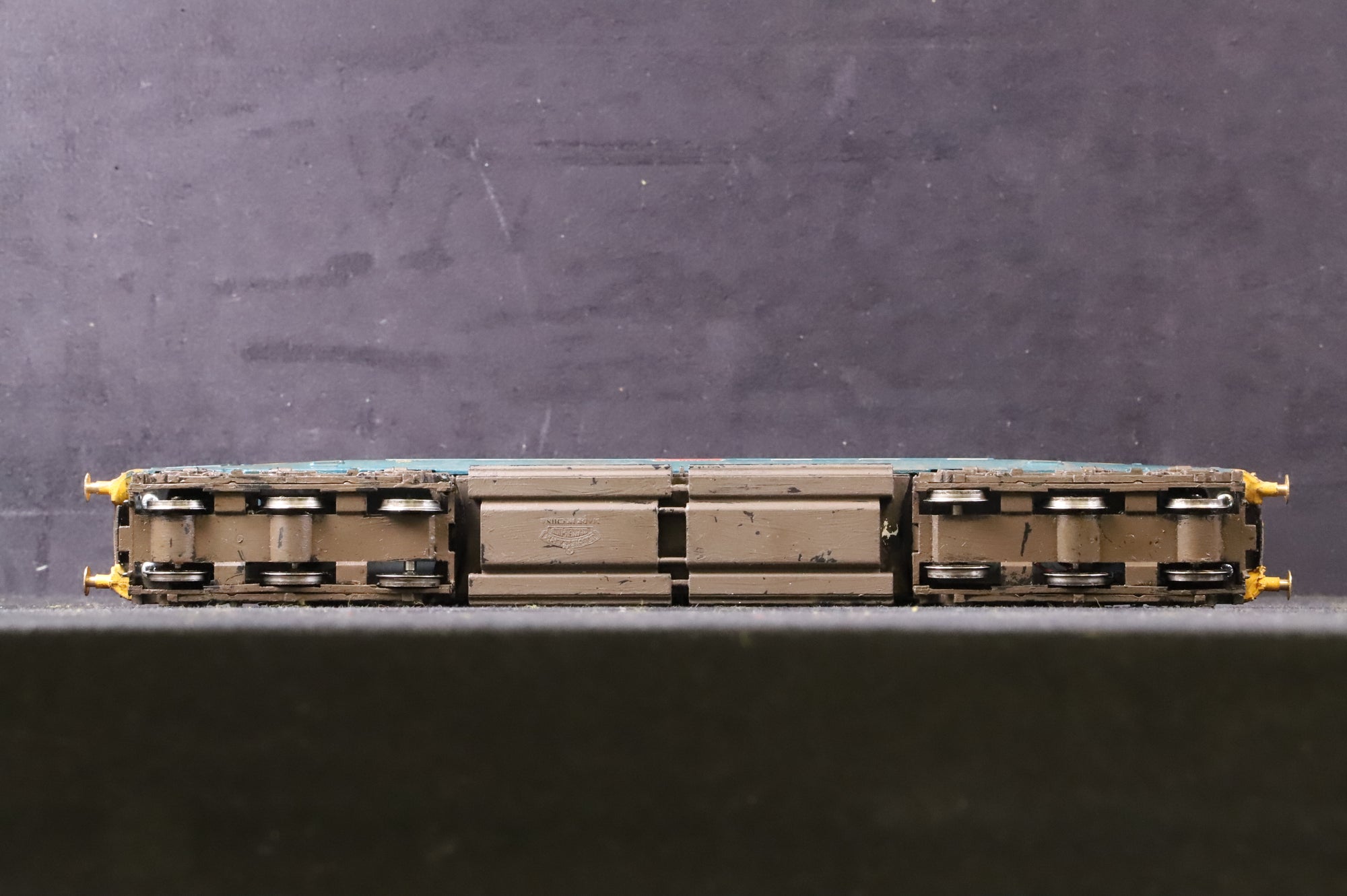 WORKSHOP Bachmann OO Class 55 Deltic 55017 'Durham Light Infantry' in BR Blue - Weathered