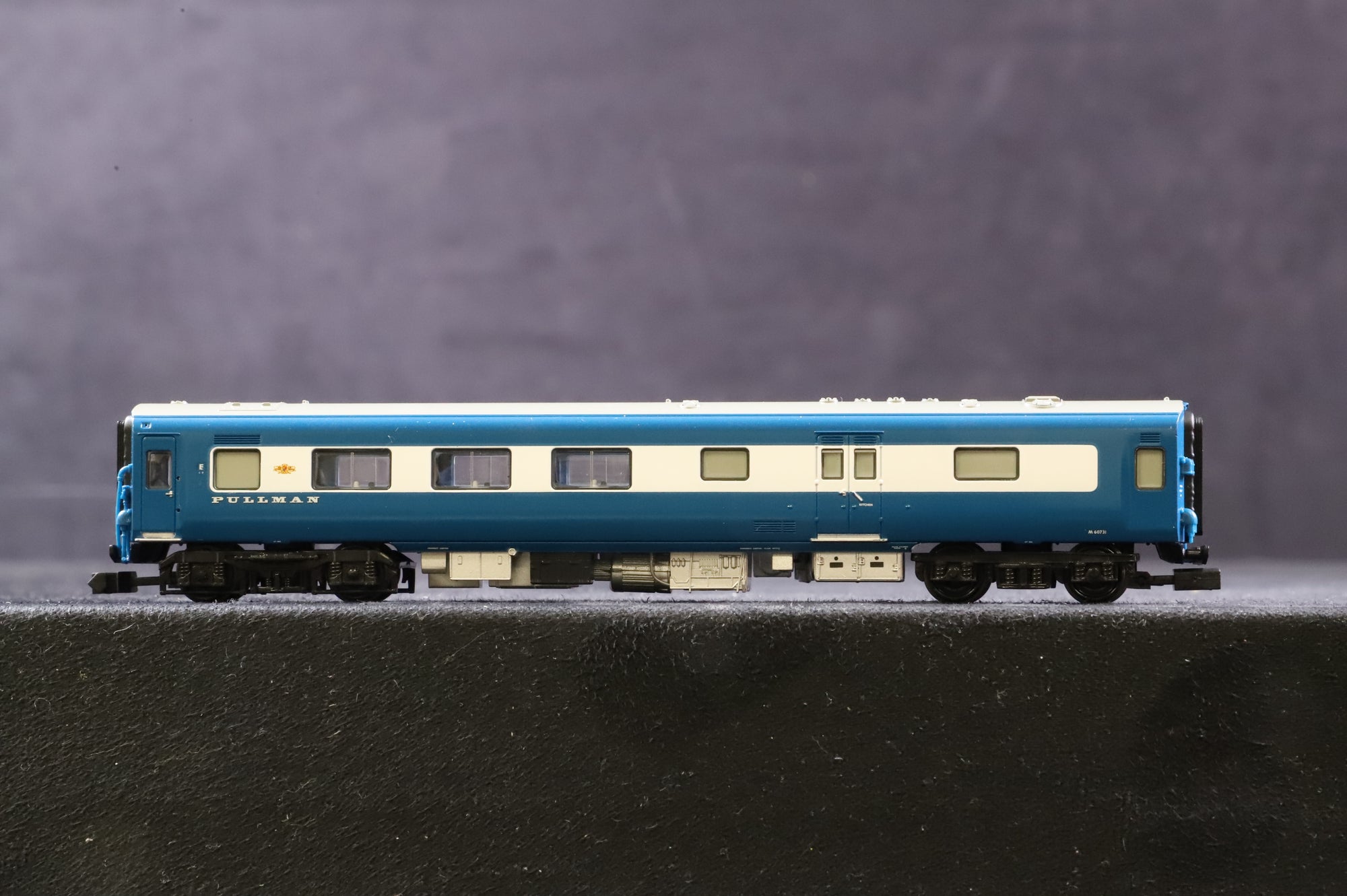 Graham Farish N 6 Car Midland Pullman Incorrect Coach Configuration