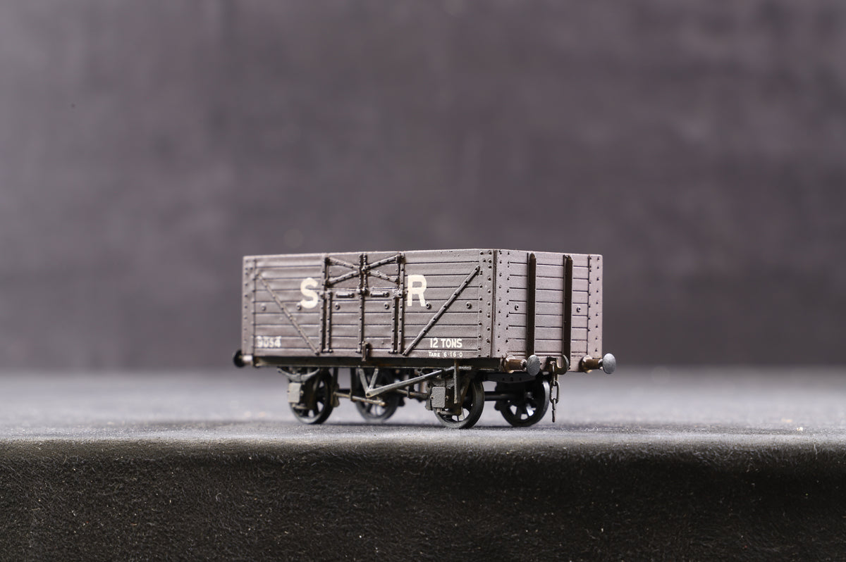 P4 Kit Built Rake Of 6 SR Weathered Wagons