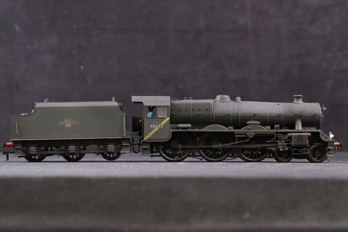 Bachmann OO 31-178DC Jubilee Class &#39;45697&#39; &#39;Achilles&#39; BR Green Yellow Cab Stripe L/C Weathered, DCC Sound