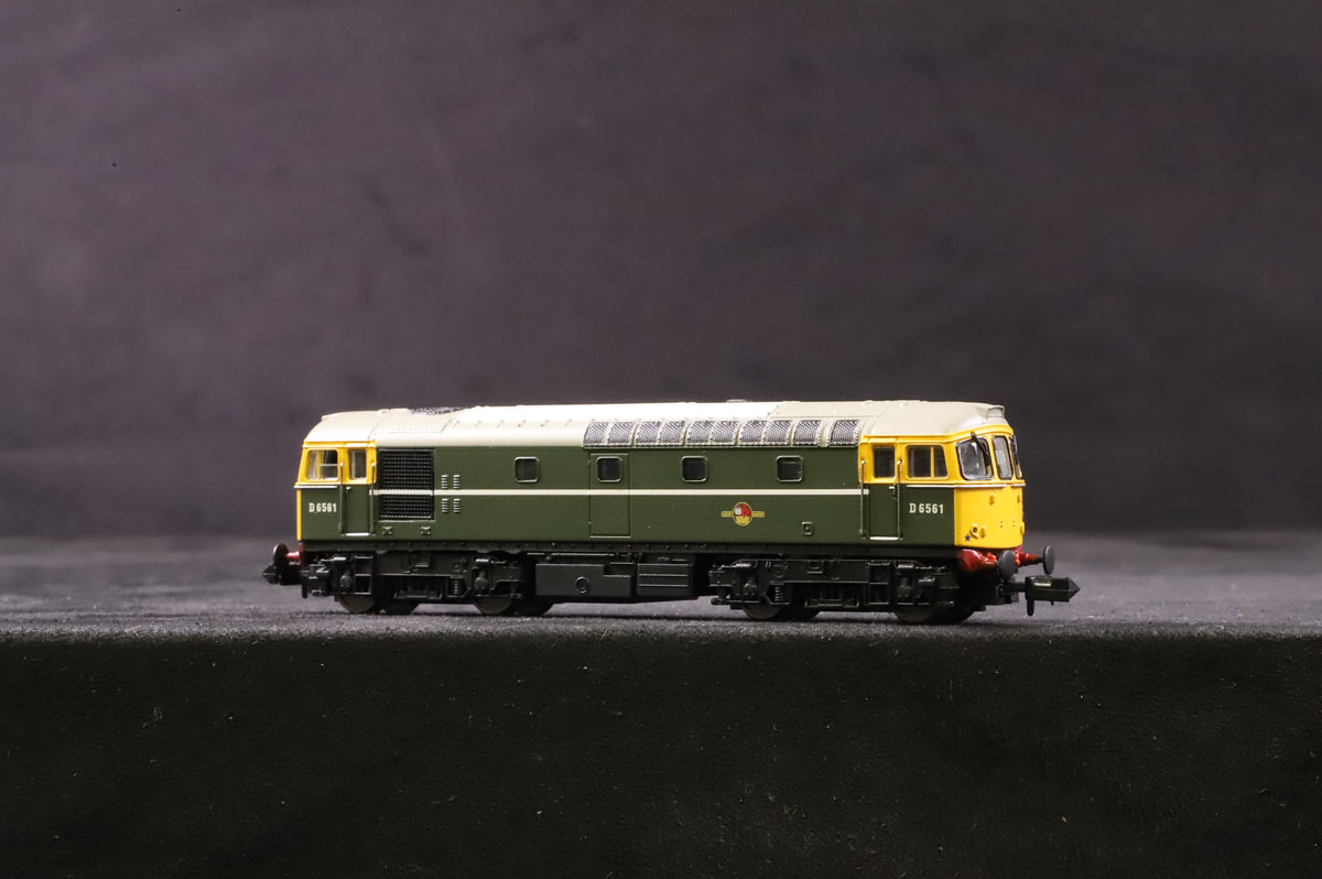 Dapol N 2D-001-008D Class 33/0 &#39;D6561&#39; BR Green FYE DCC Fitted