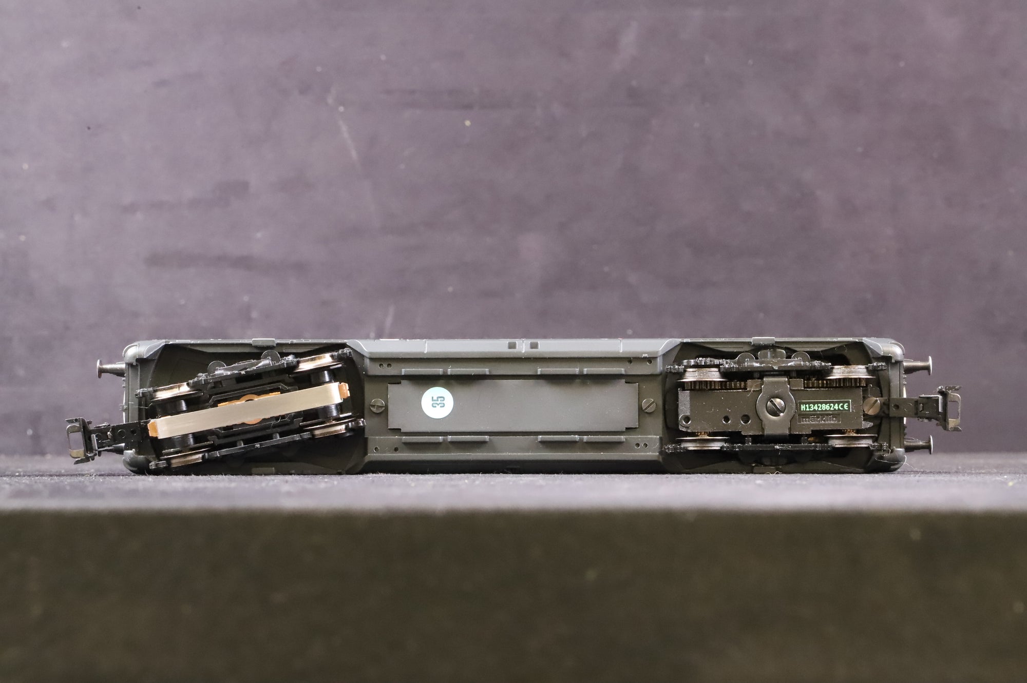 Marklin HO 37805 BR V200 V200035 in DB Crimson/Black - UNTESTED