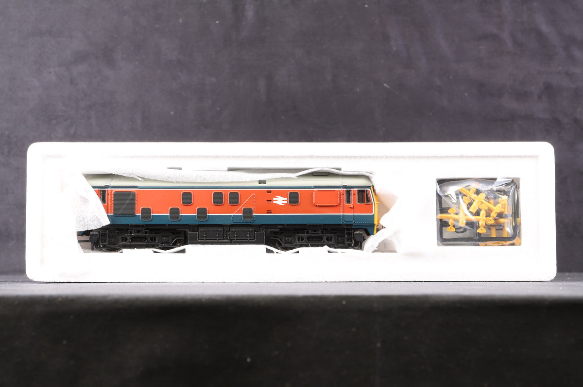 Bachmann OO 32-425Z Cl.24 Derby RTC Livery, Rail Express Ltd Ed.