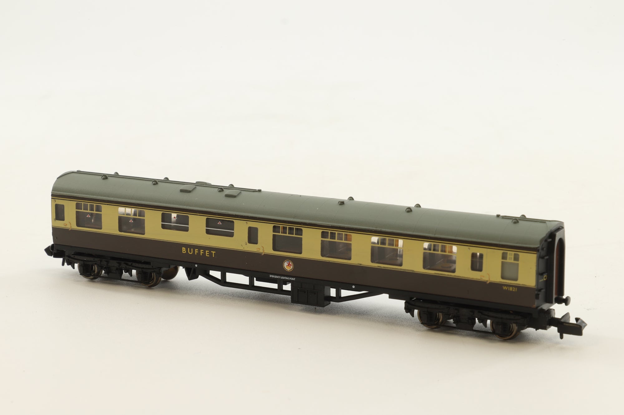 Graham Farish N Rake Of 4 Mk1 Chocolate & Cream Coaches Inc. 374-101A, 374-077A x3