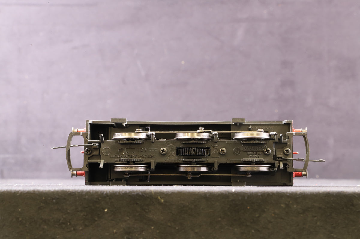 Hornby OO R3362 0-6-0 &#39;WD11&#39; Club Special, Weathered