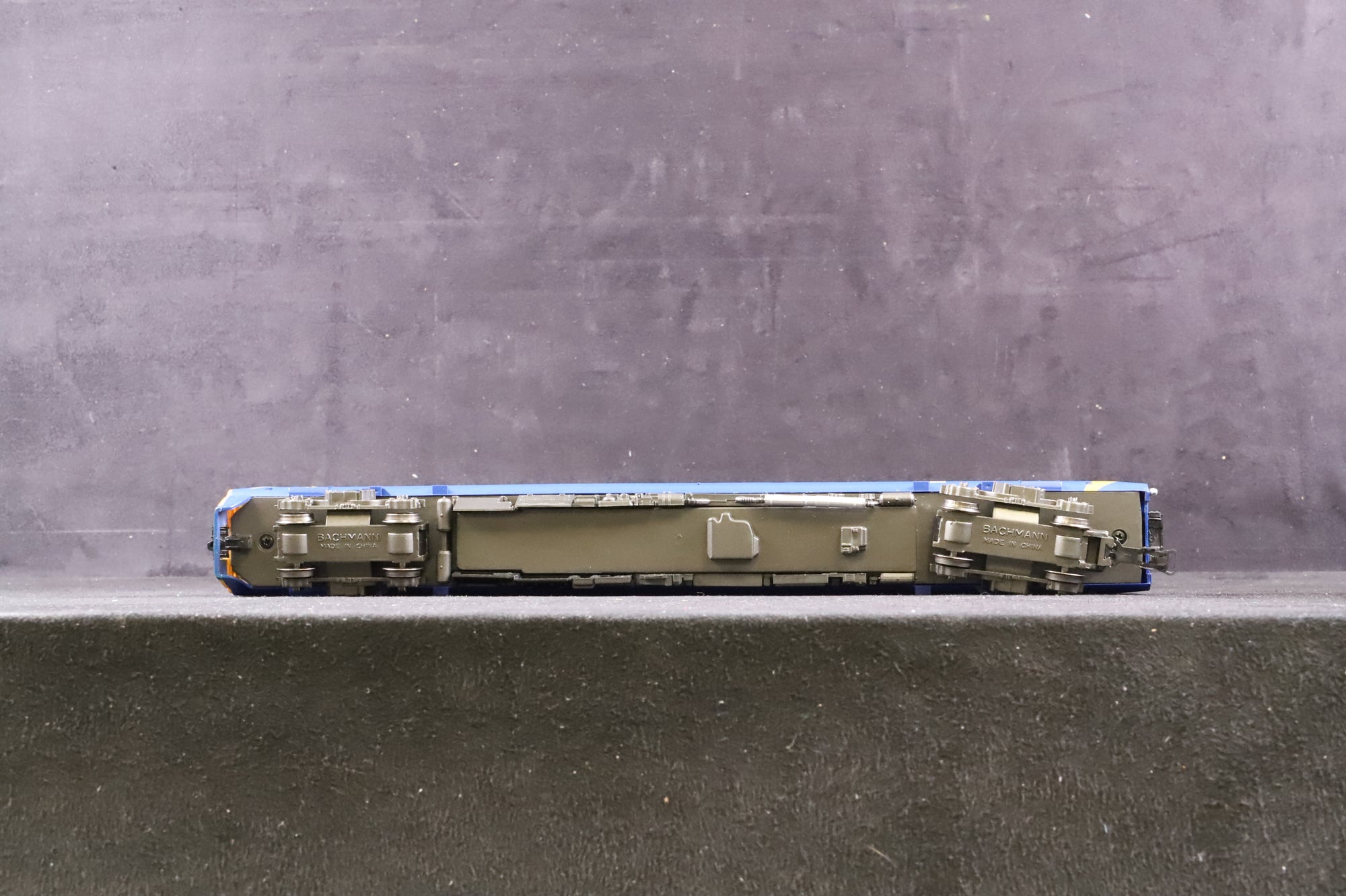 Bachmann OO 31-505 DMU 158 2 Car First North Western