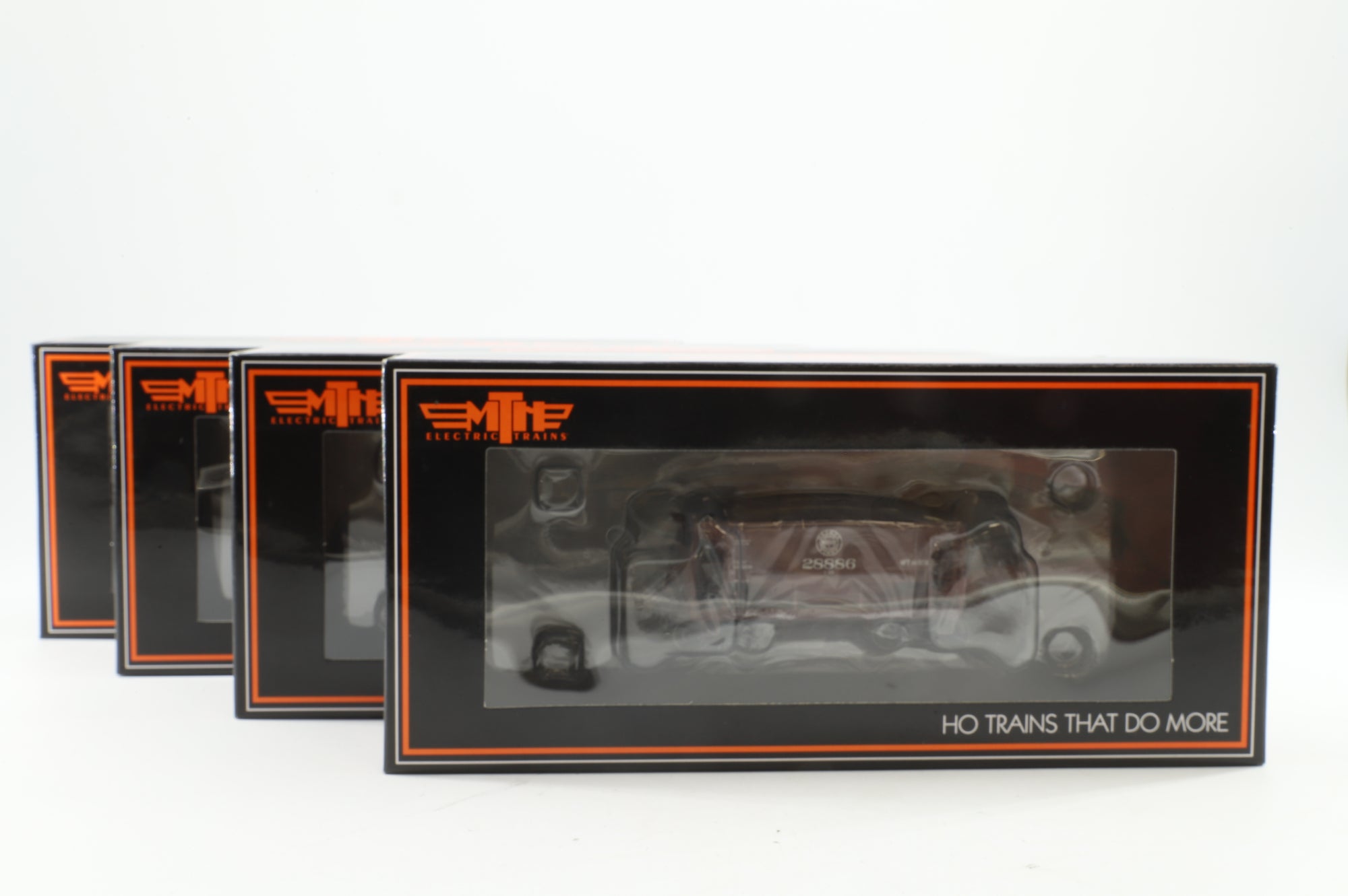 MTH HO 80-90091 4-Pack of 70T Centre Discharge Ore Cars in DMIR Livery