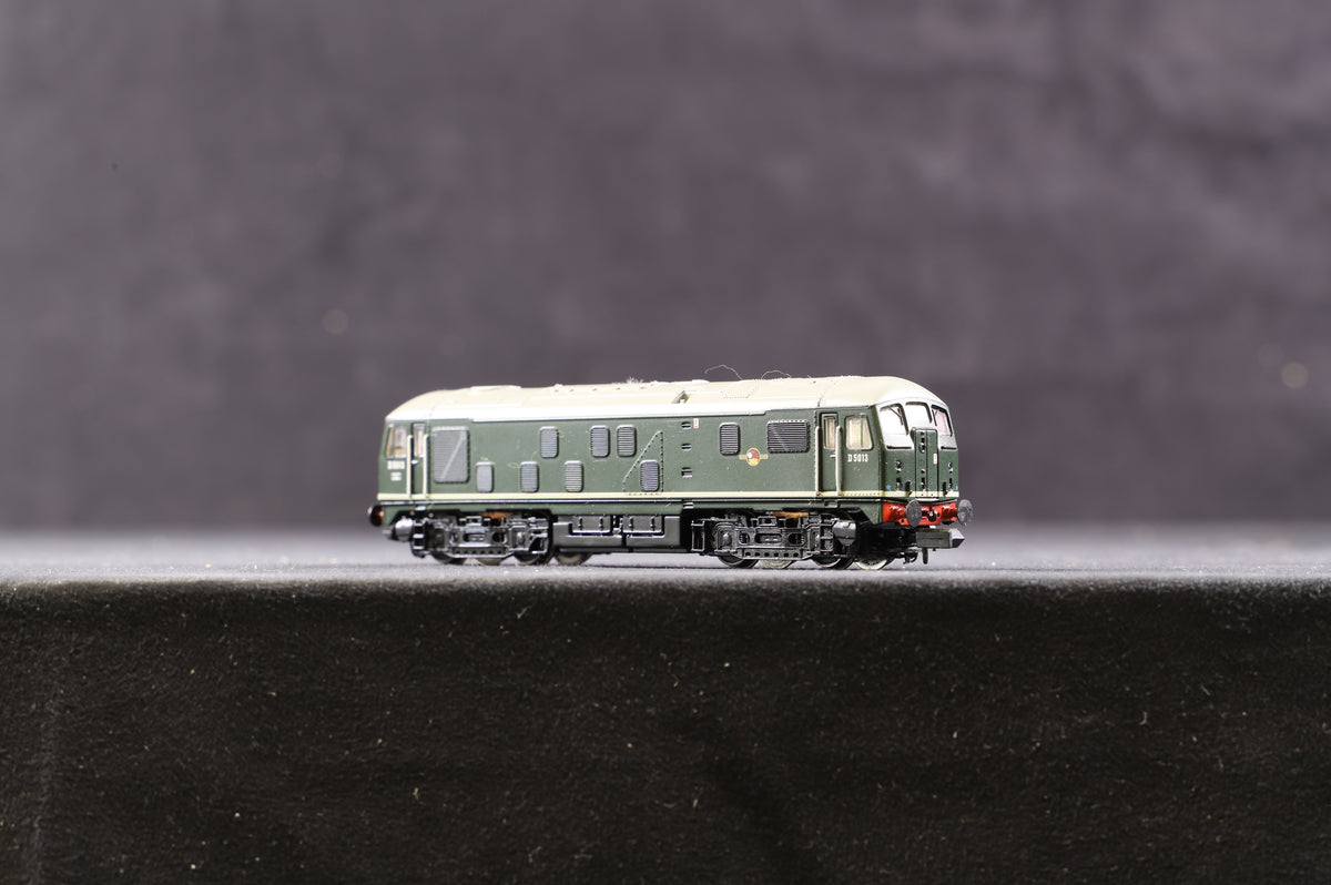 Graham Farish N 372-976 Class 24 Diesel BR Green &#39;D5013&#39;