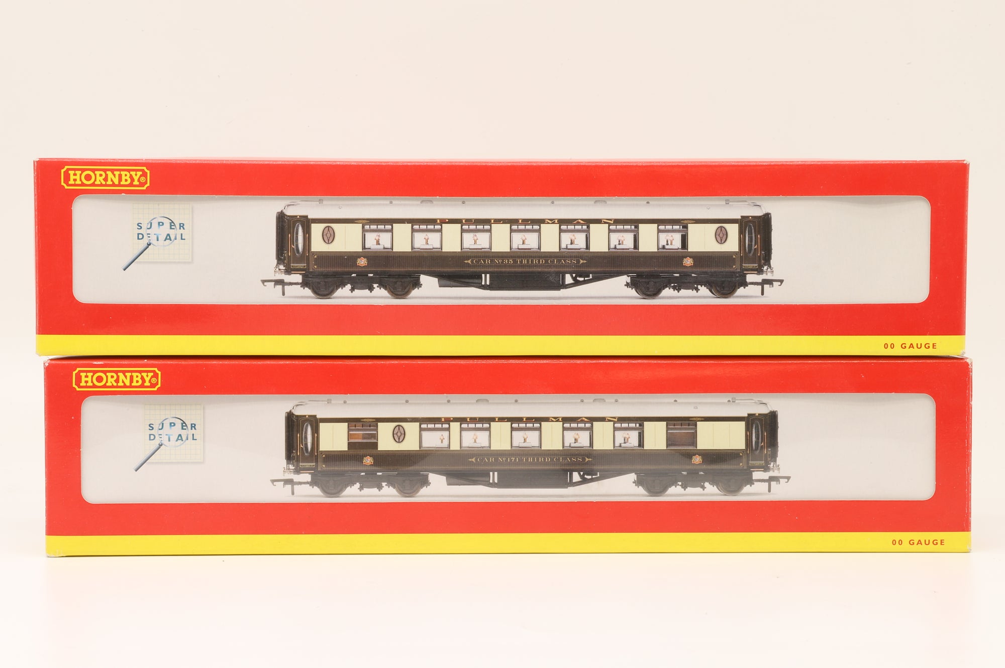 Hornby OO R4144/46 Set of 2x K-Type Pullman Coaches