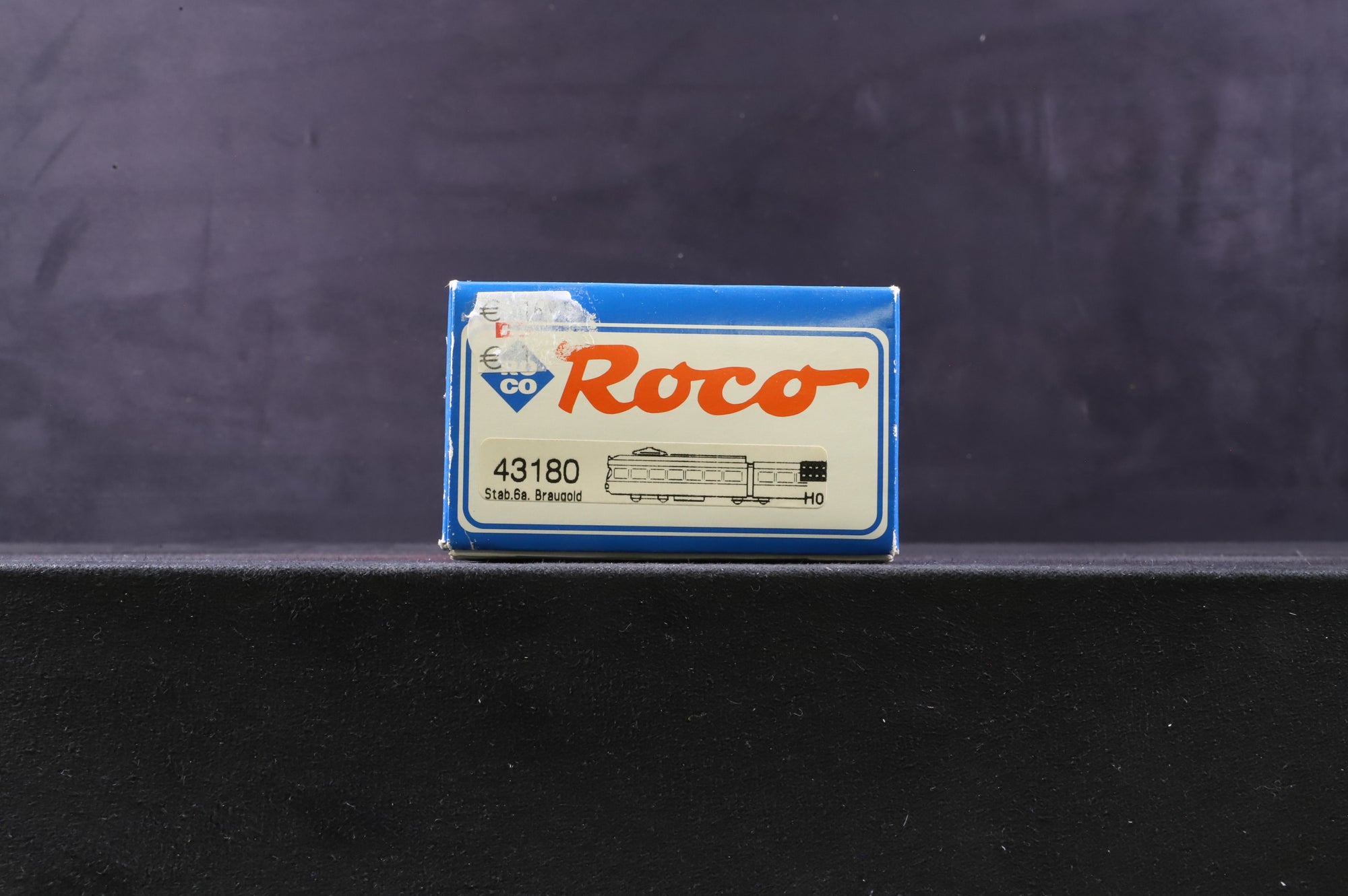 Roco HO 43180 2 Car Electric DUWAG Tramways