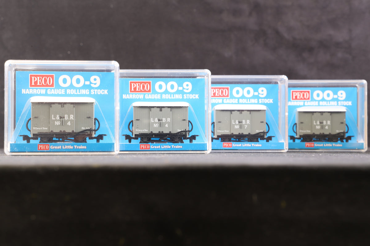 Peco OO9 GR-220B/ GR-220C Rake Of 4 L&amp;B Box Vans