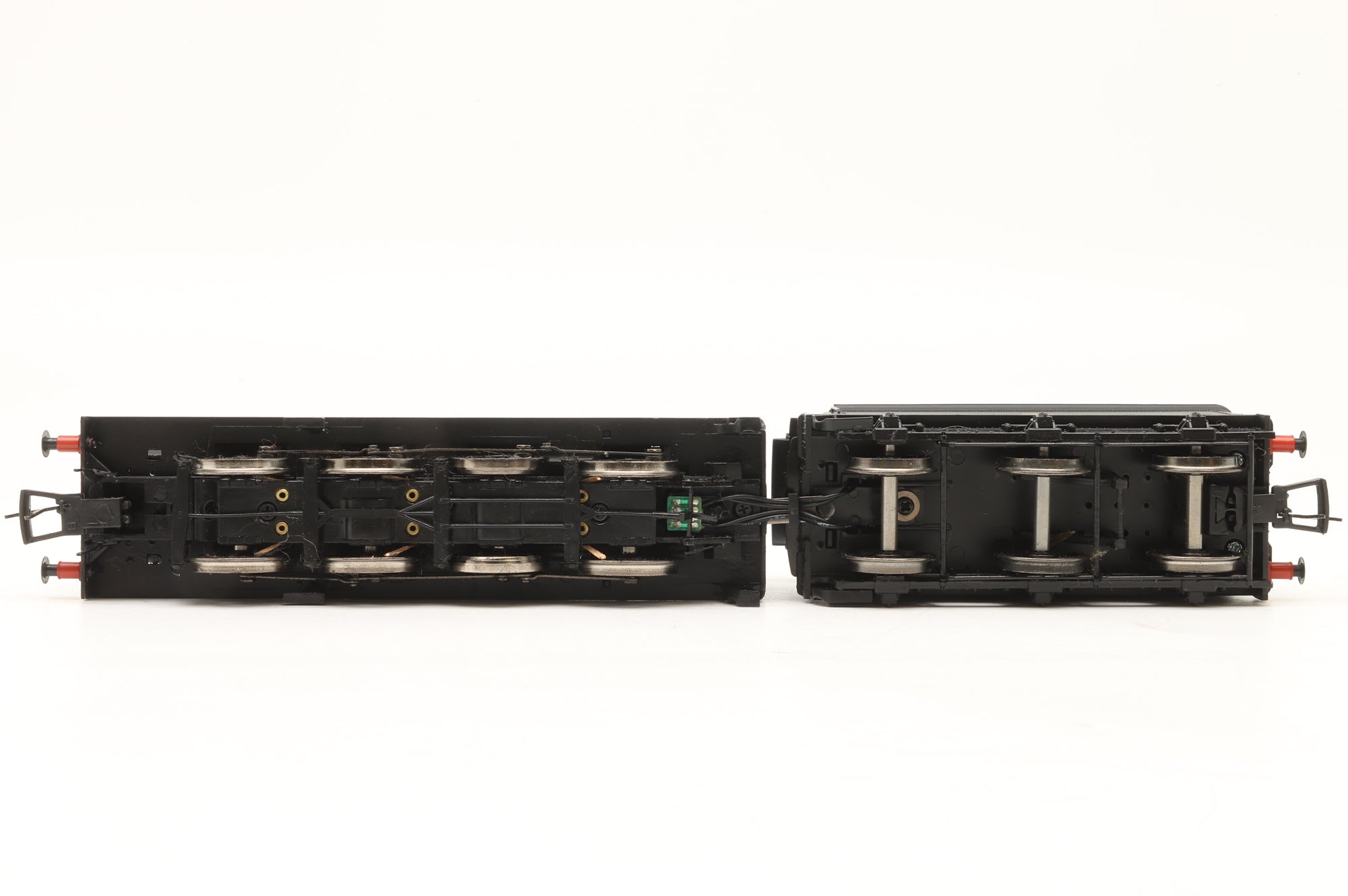 Bachmann OO 31-476A Class G2A No. 49402 BR Black Early Emblem