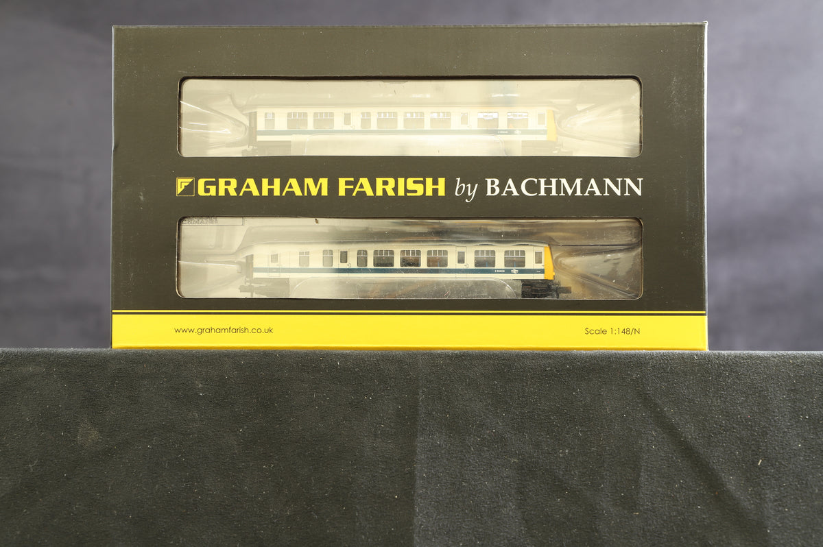Graham Farish N 371-888 Class 108 3 Car DMU BR White &amp; Blue