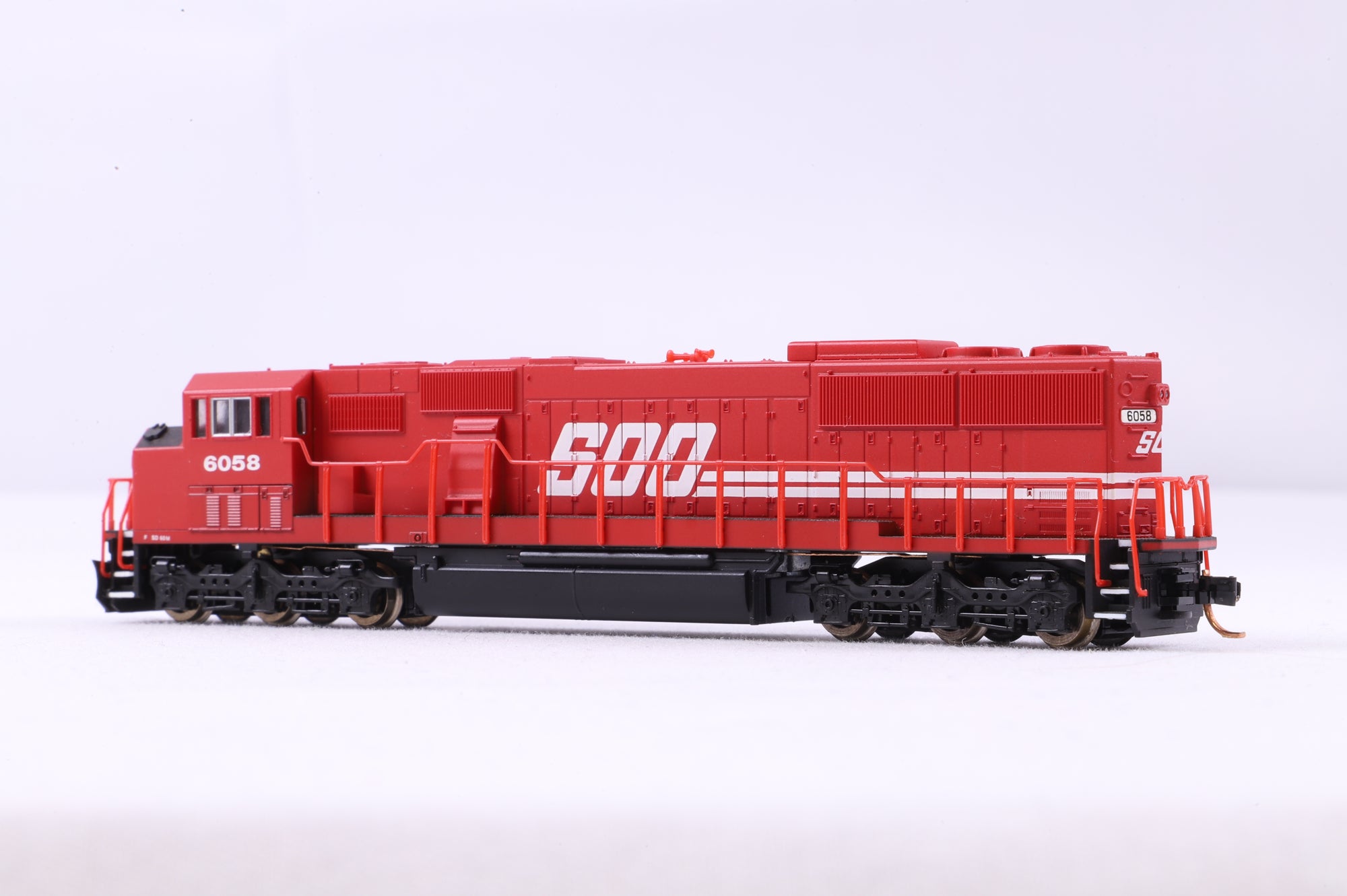 Atlas N 49201 SD-60M Soo Line '6058'
