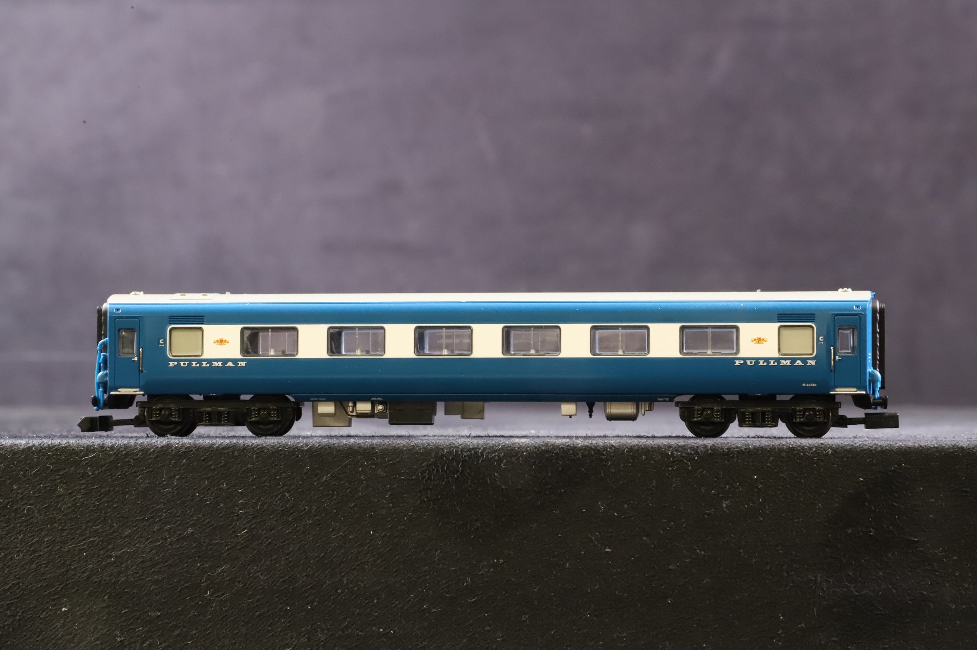 Graham Farish N 6 Car Midland Pullman Incorrect Coach Configuration