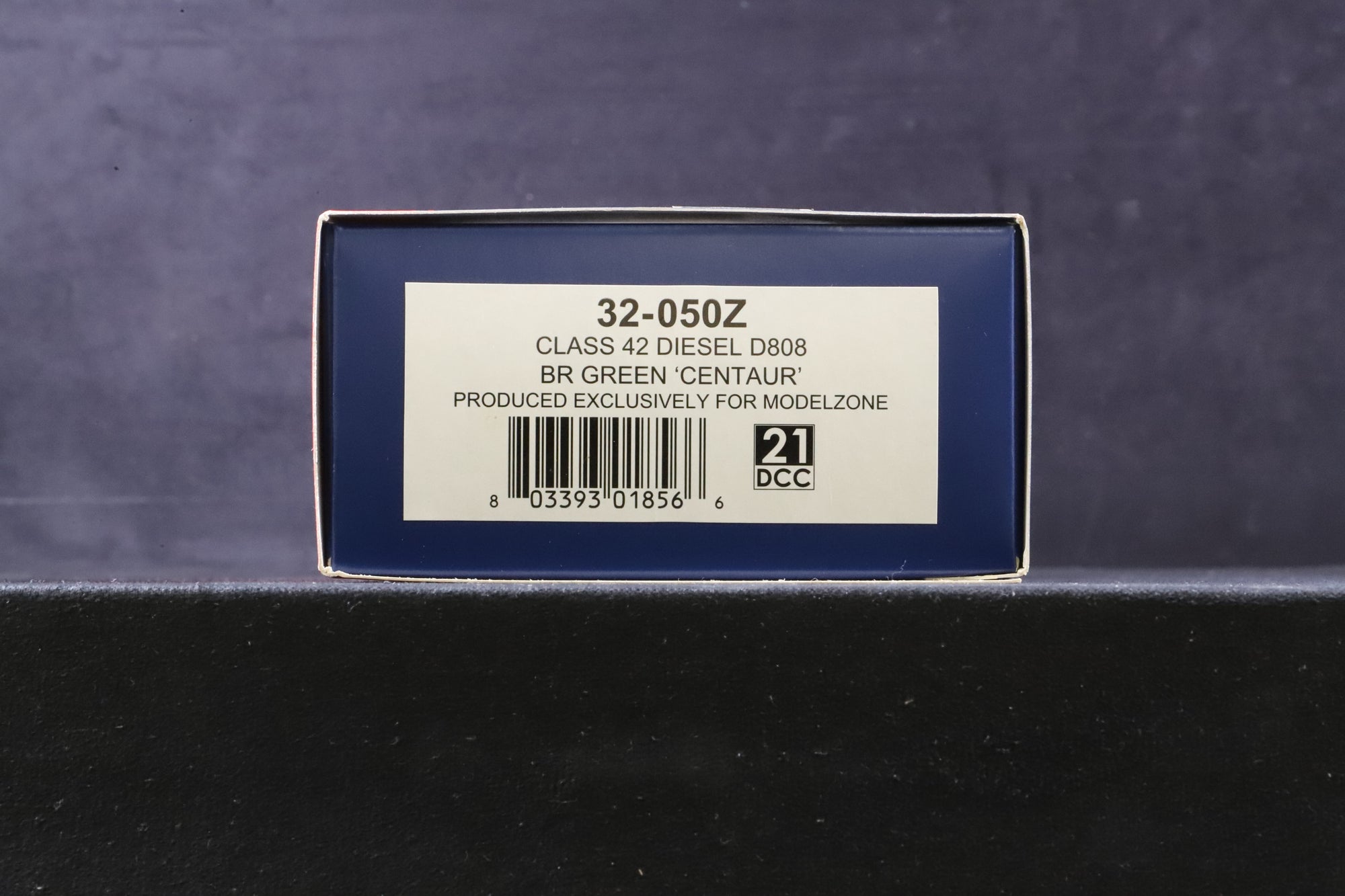 Bachmann OO 32-050Z Class 42 Diesel 'D808' 'Centaur' BR Green Excl. Modelzone