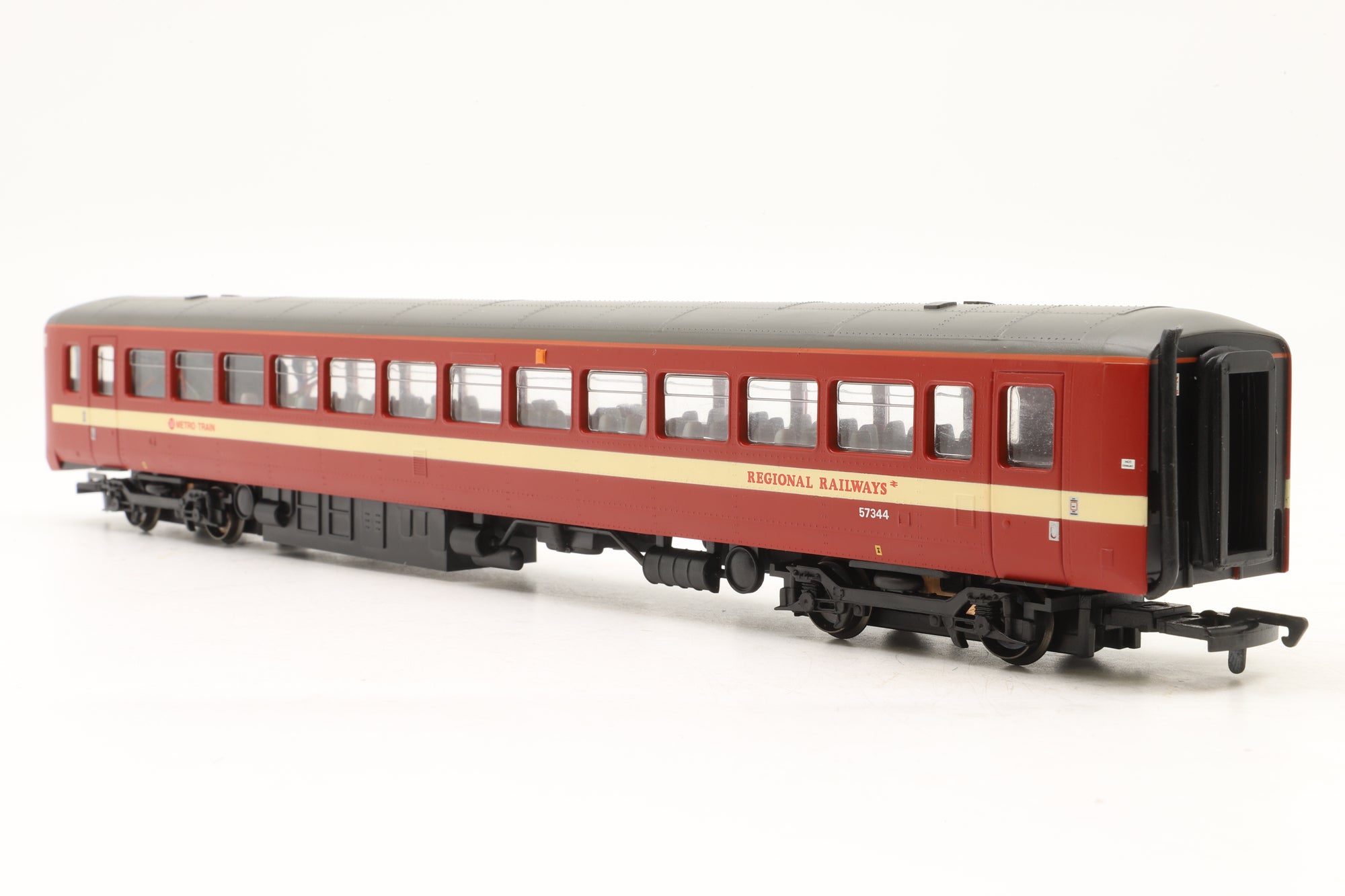 Hornby OO R2108 Class 155 2-Car DMU 155344 in BR Regional Railways/Metro-Train Red
