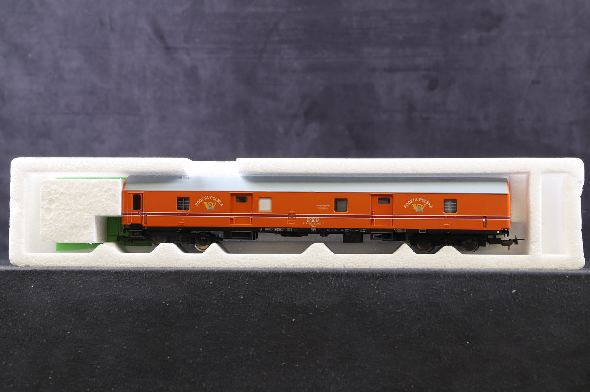 Sachsen Models HO Rake Of 3 PKP Orange, Green &amp; Cream Coaches Inc. 74717, 74720 &amp; 14349