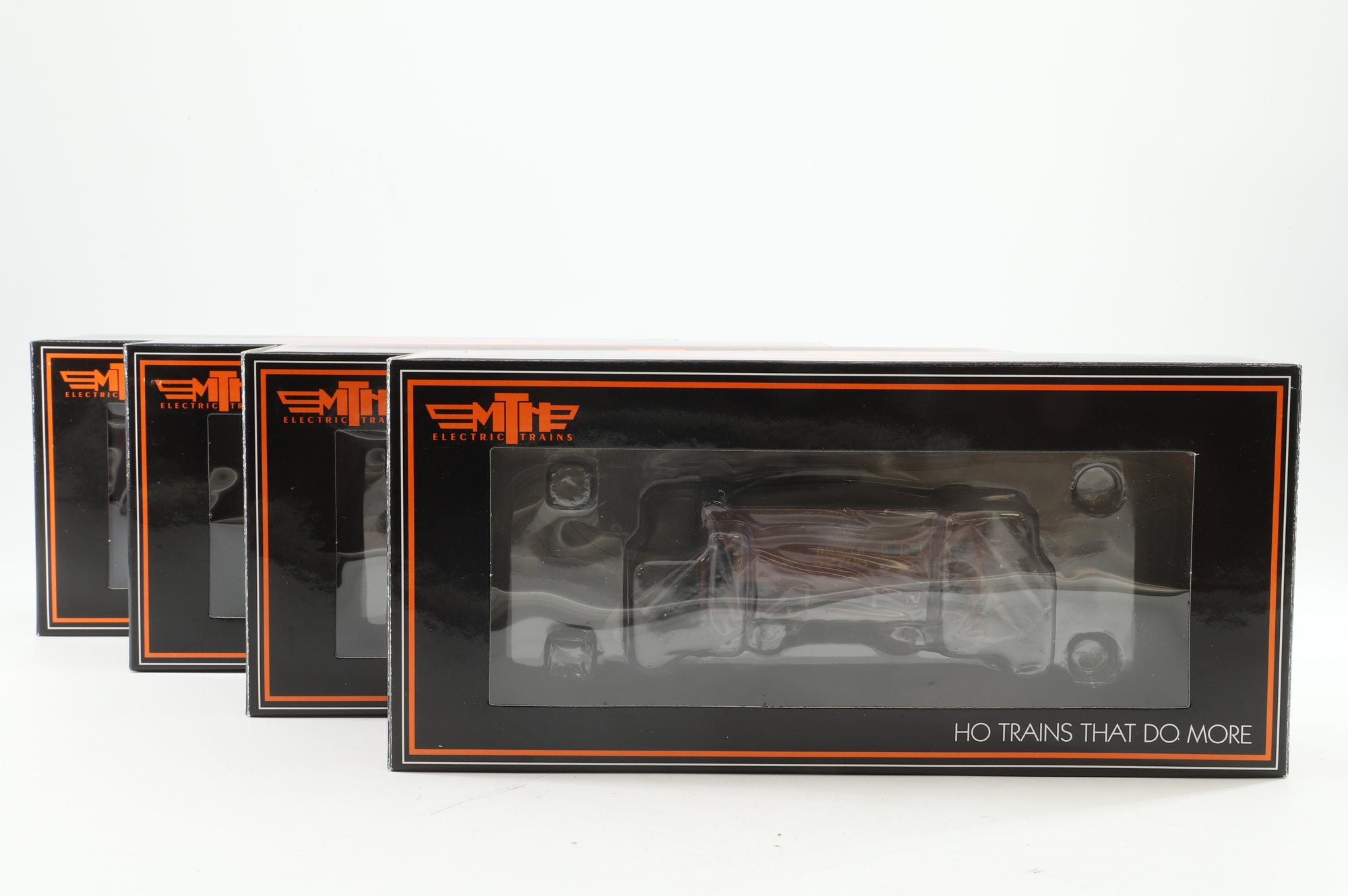 MTH HO 80-90095 4-Pack of 70T Centre Discharge Ore Cars in DMIR Livery