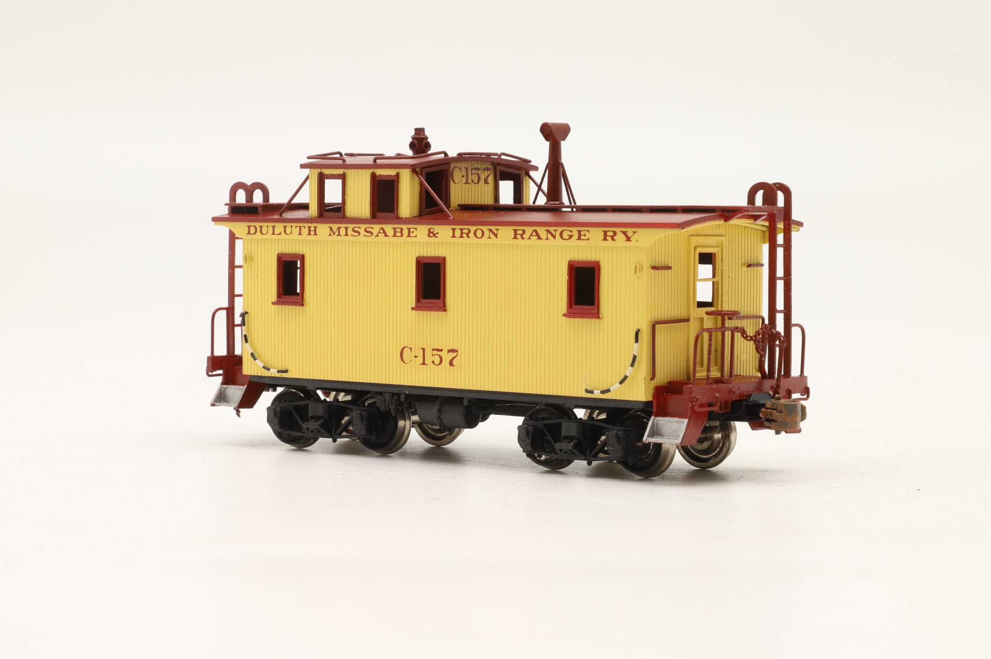 Iron Horse HO Brass 17160-2 Yellow DM&IR Caboose