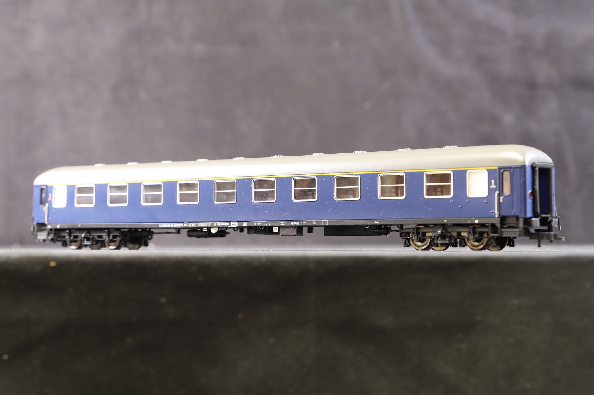 Roco HO Rake of 3 DB/IGE Blue Coaches, Inc. 64649 & 2 x 64646