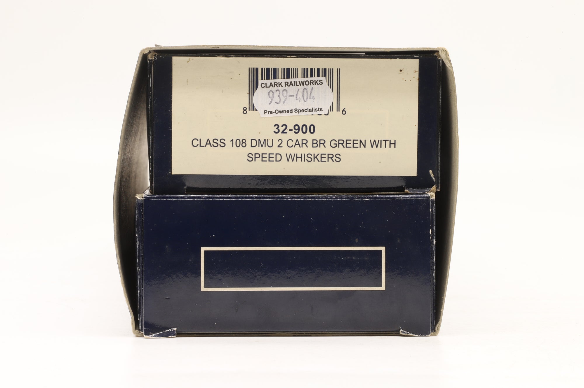 Bachmann OO 32-900 Class 108 DMU 2 Car BR Green with Speed Whiskers