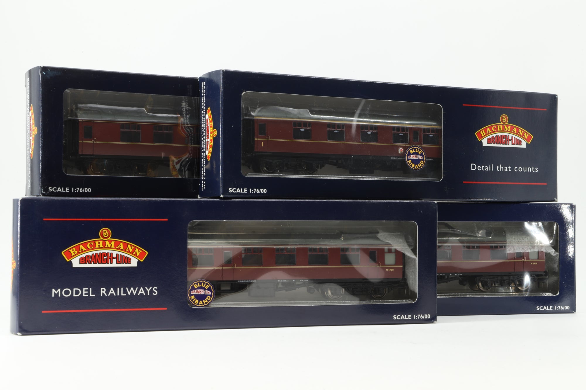 Bachmann OO Rake Of 4 BR Mk1 Maroon Coaches Inc. 39-051D, 39-051E, 39-151 & 39-076A
