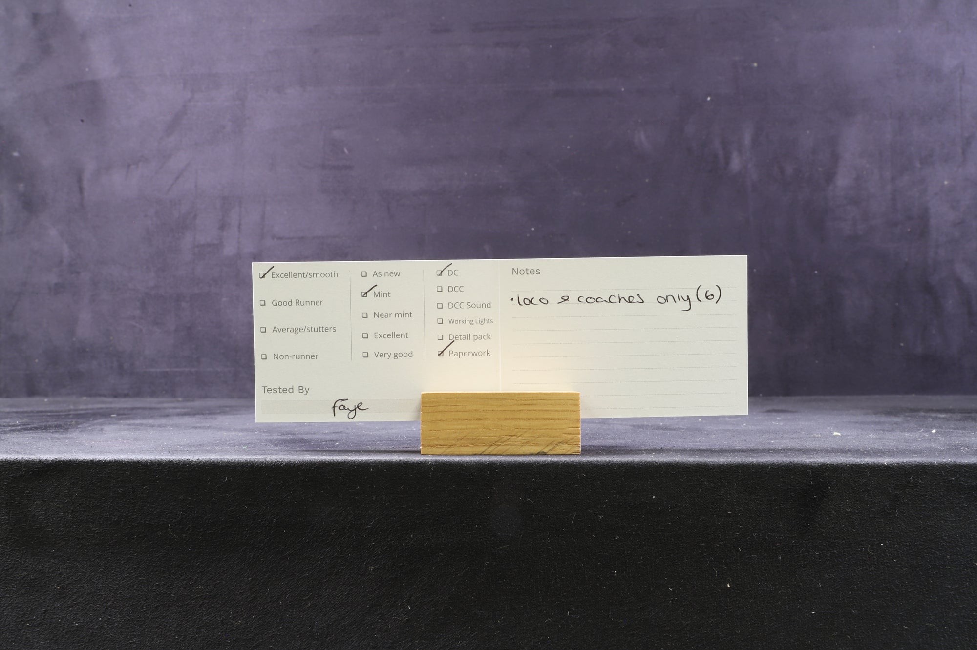 Hornby OO R1093 The Blue Pullman Train Pack Class 47 Locomotive & 6 Mk2 Coaches Only