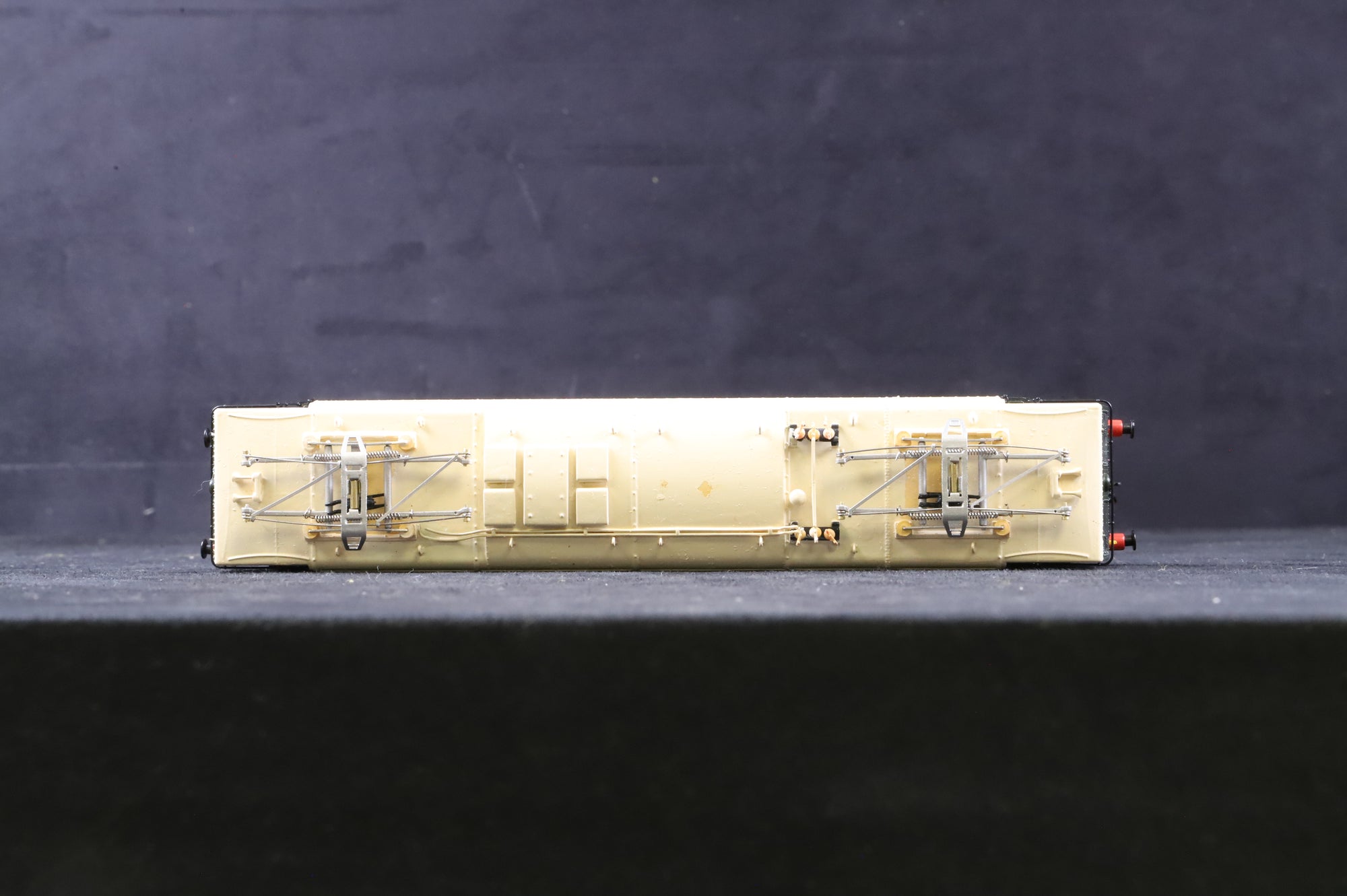 WORKSHOP Heljan OO 7601 Class 76/EM1 E26051 in BR Green w/ Late Crests