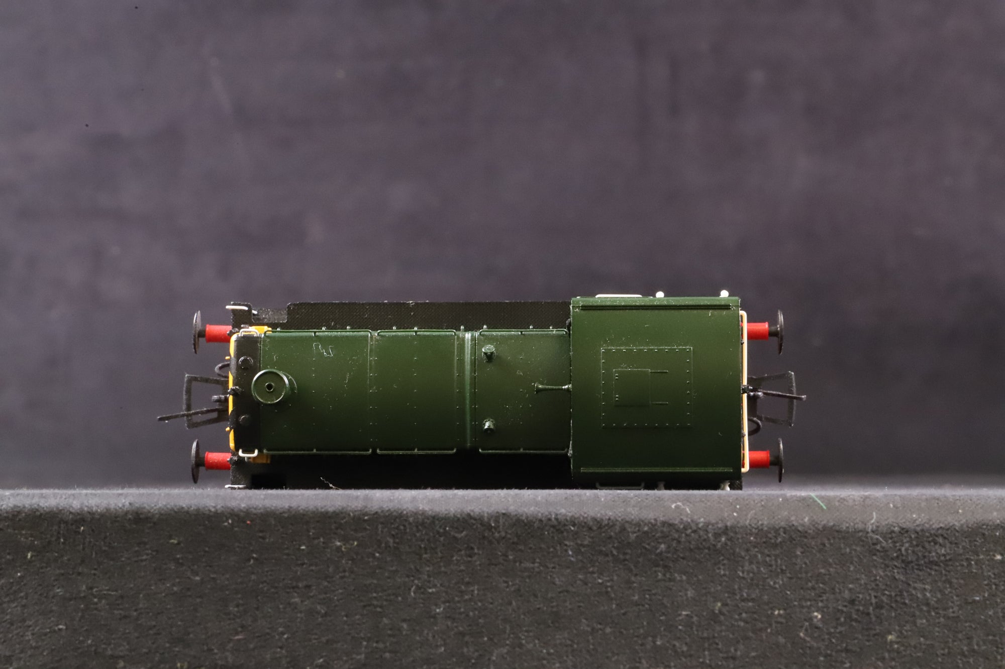 Bachmann OO 31-361 Class 03 D2388 in BR Green w/ Wasp Stripes