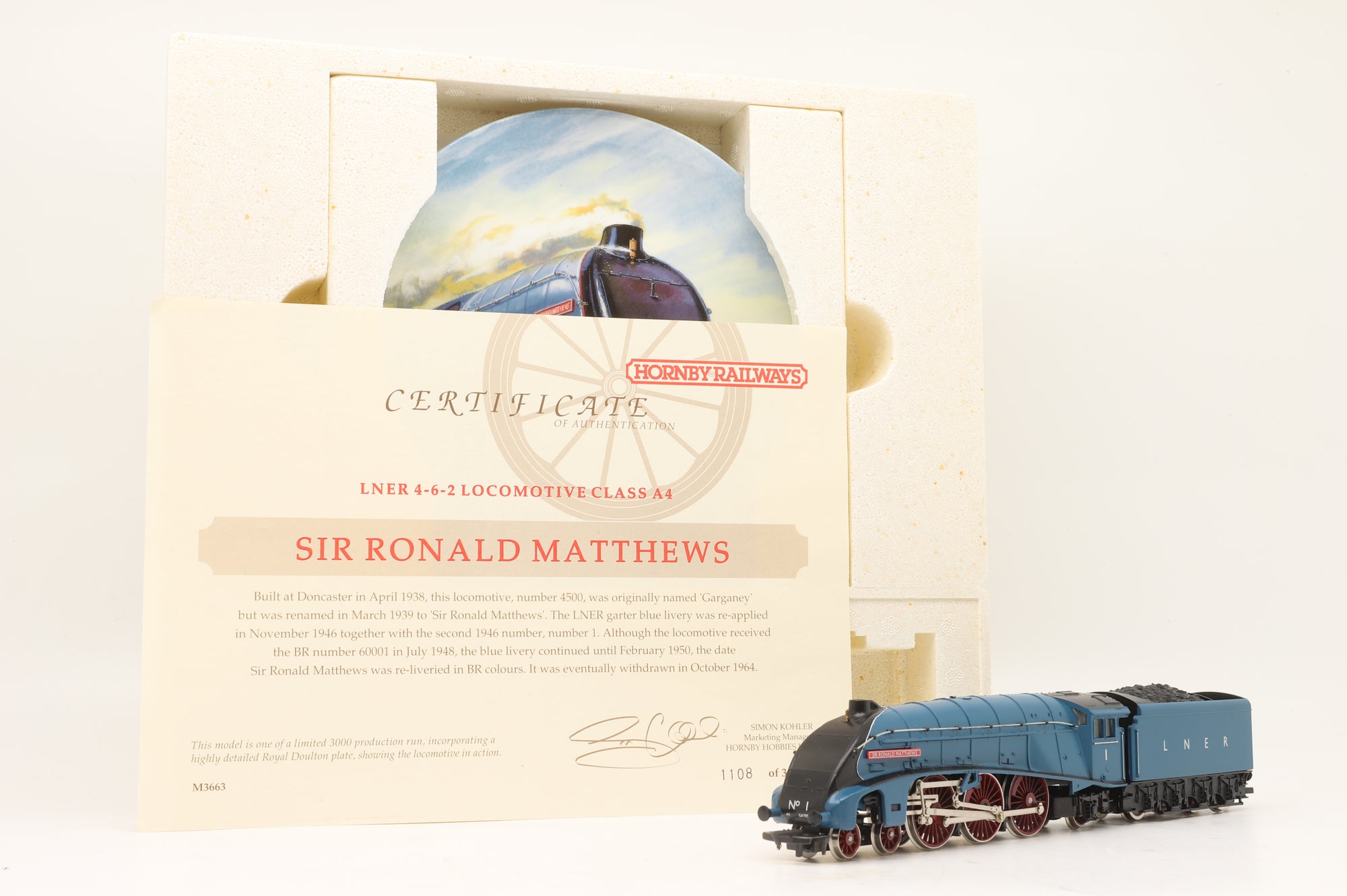 Hornby OO R649 Class A4 No.1 'Sir Ronald Matthews' in LNER Blue w/ Collector's Plate