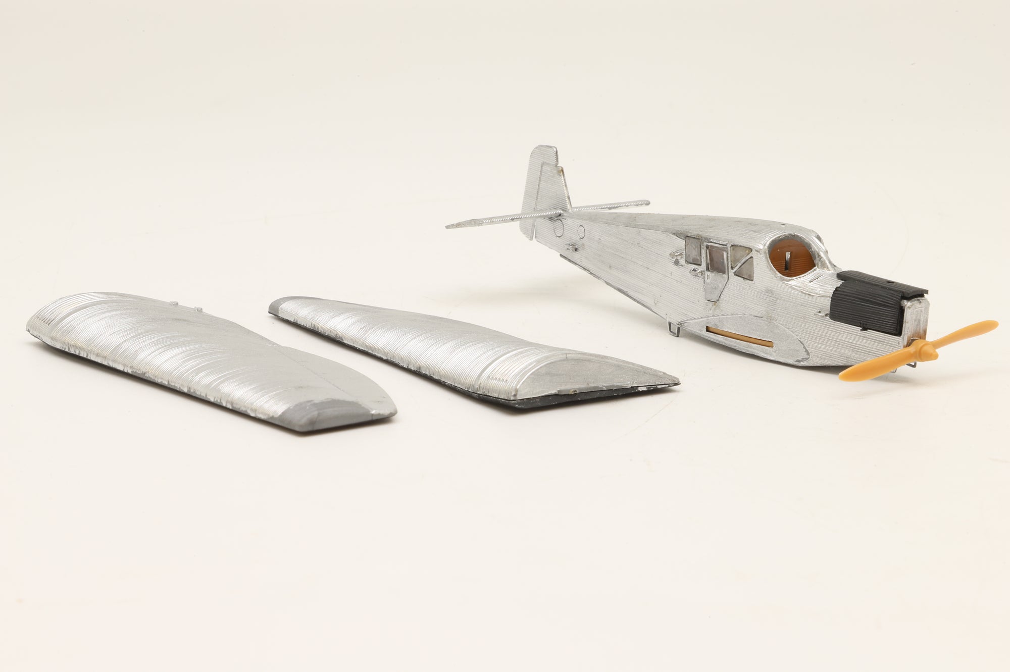 Marklin HO 2666 Airplane Transport of the German State Railroad Set, 3-Rail