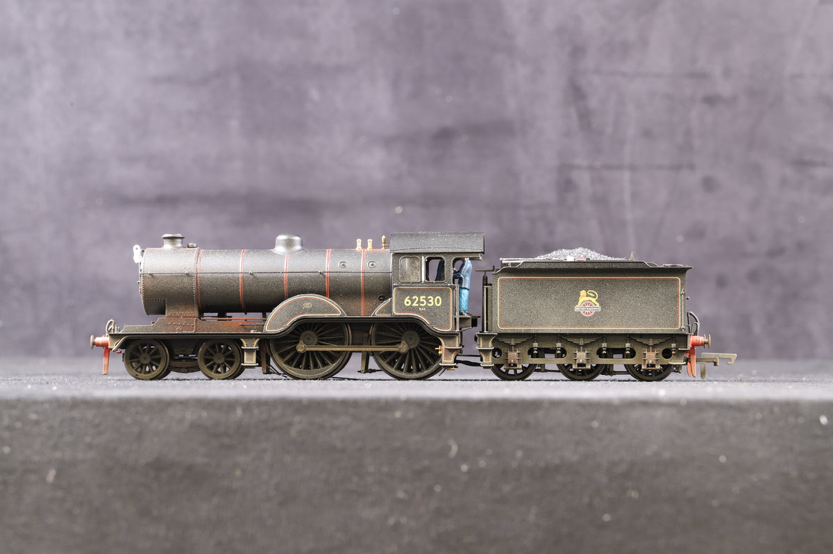 Hornby OO R3234 Class D16 &#39;62530&#39; BR Lined Black E/C, Weathered