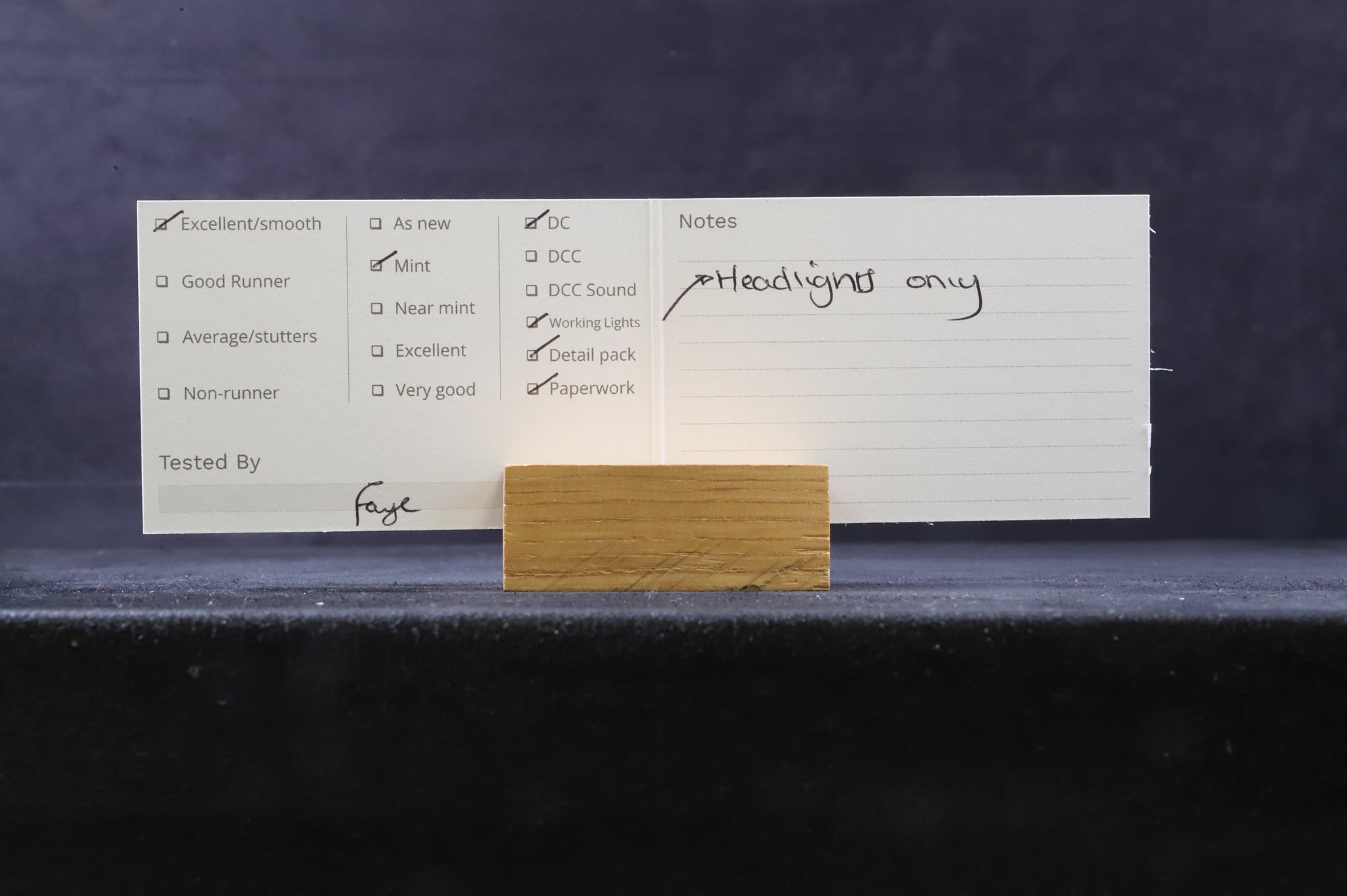 Atlas HO 10 000 266 SDP35 Low Nose Diesel Locomotive Atlantic Coast Line '1099'