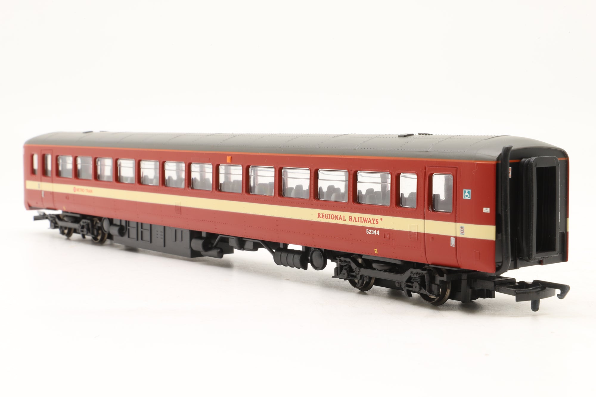 Hornby OO R2108 Class 155 2-Car DMU 155344 in BR Regional Railways/Metro-Train Red