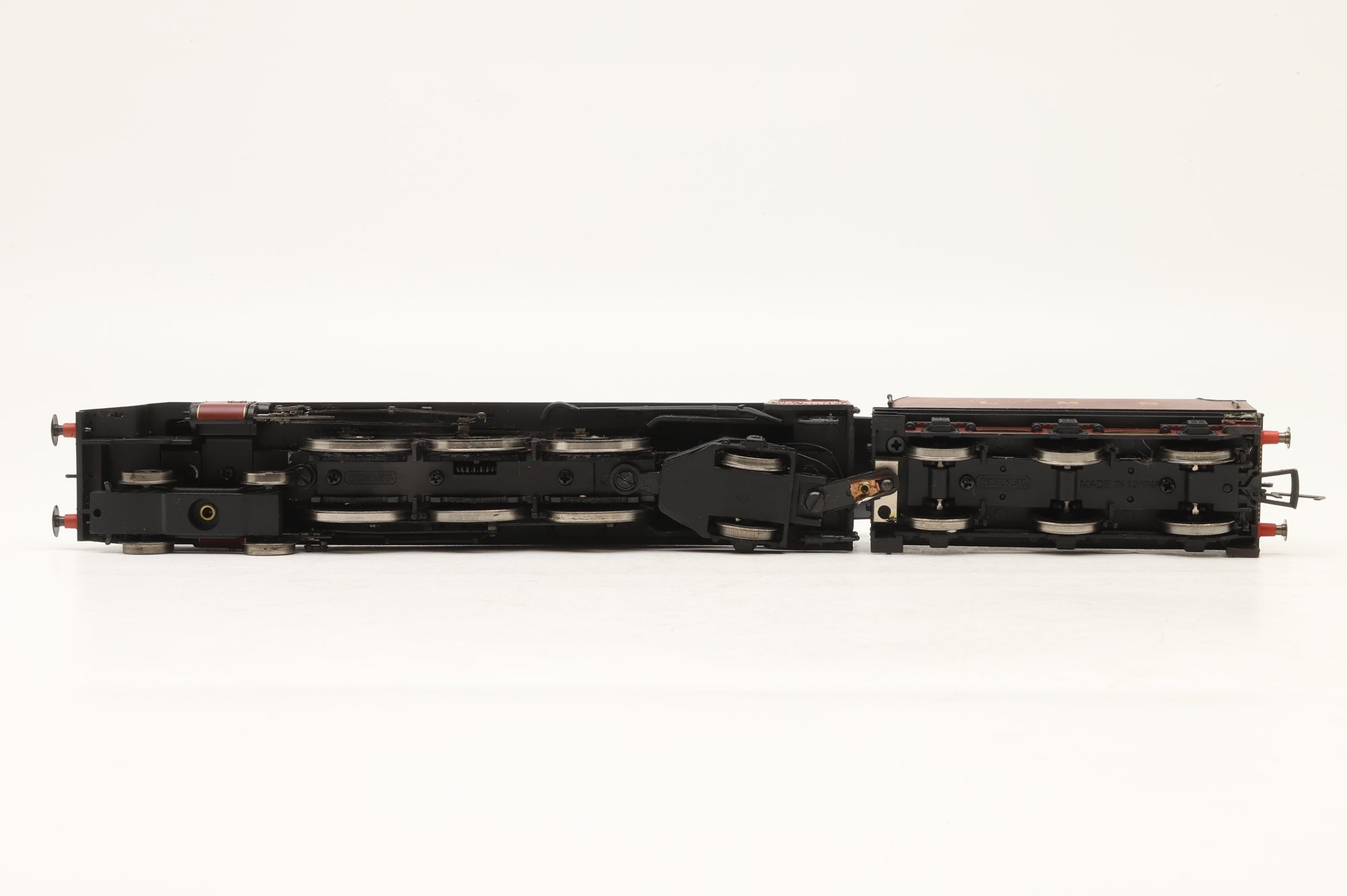 Hornby OO R2230 Duchess Class '6230' 'Duchess of Buccleuch' LMS Lined Maroon