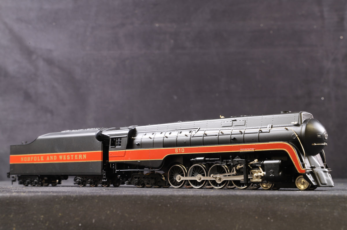 Bachmann OO 41-0658-A4 Norfolk &amp; Western Class J, Smoke Unit