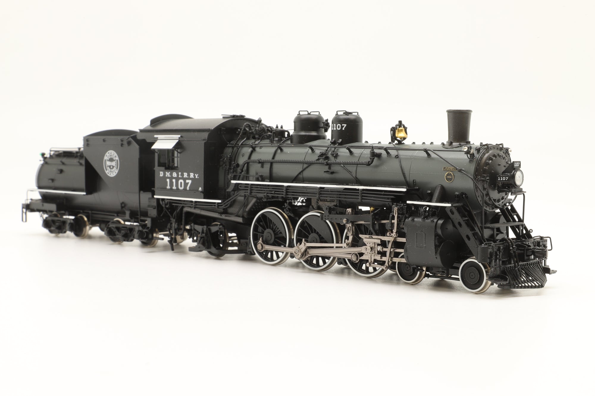 Division Point HO Brass DP-3750 Class A 4-6-2 #1107 in DMIR Black/Grey