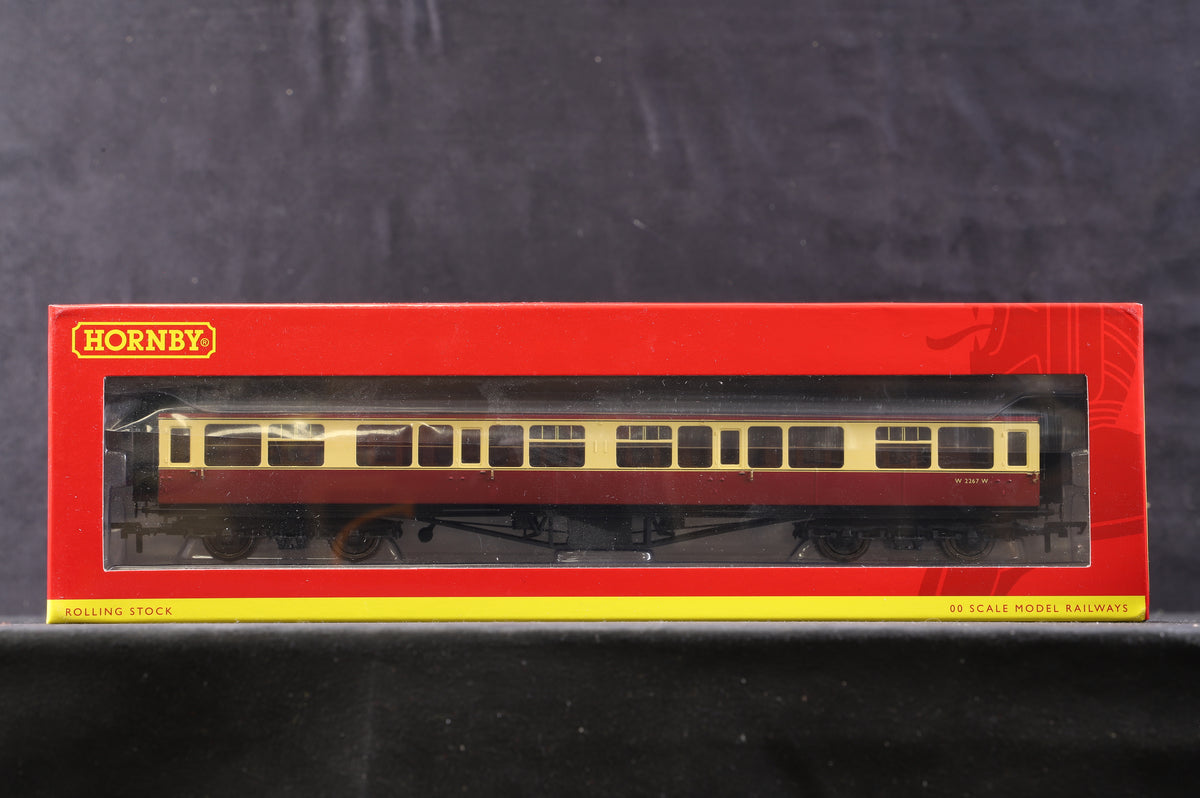 Hornby OO Rake Of 4 BR Hawksworth Blood &amp; Custard Coaches Inc. R4404B, R4493B, R4407B &amp; R4405B