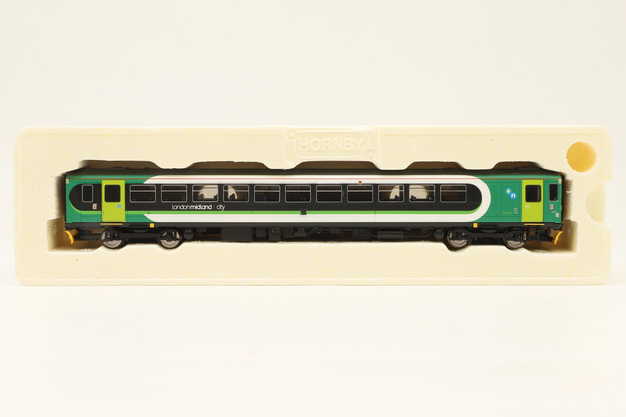Hornby OO R2931X Class 153 DMU '153 334' London Midland DCC Fitted