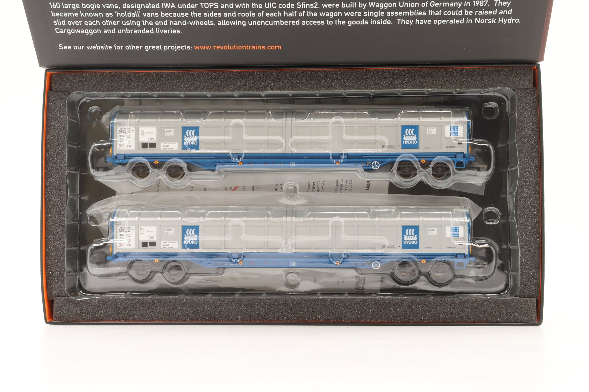 Revolution OO IAW-NH2 Twin Pack IWA Wagons Norsk Hydro