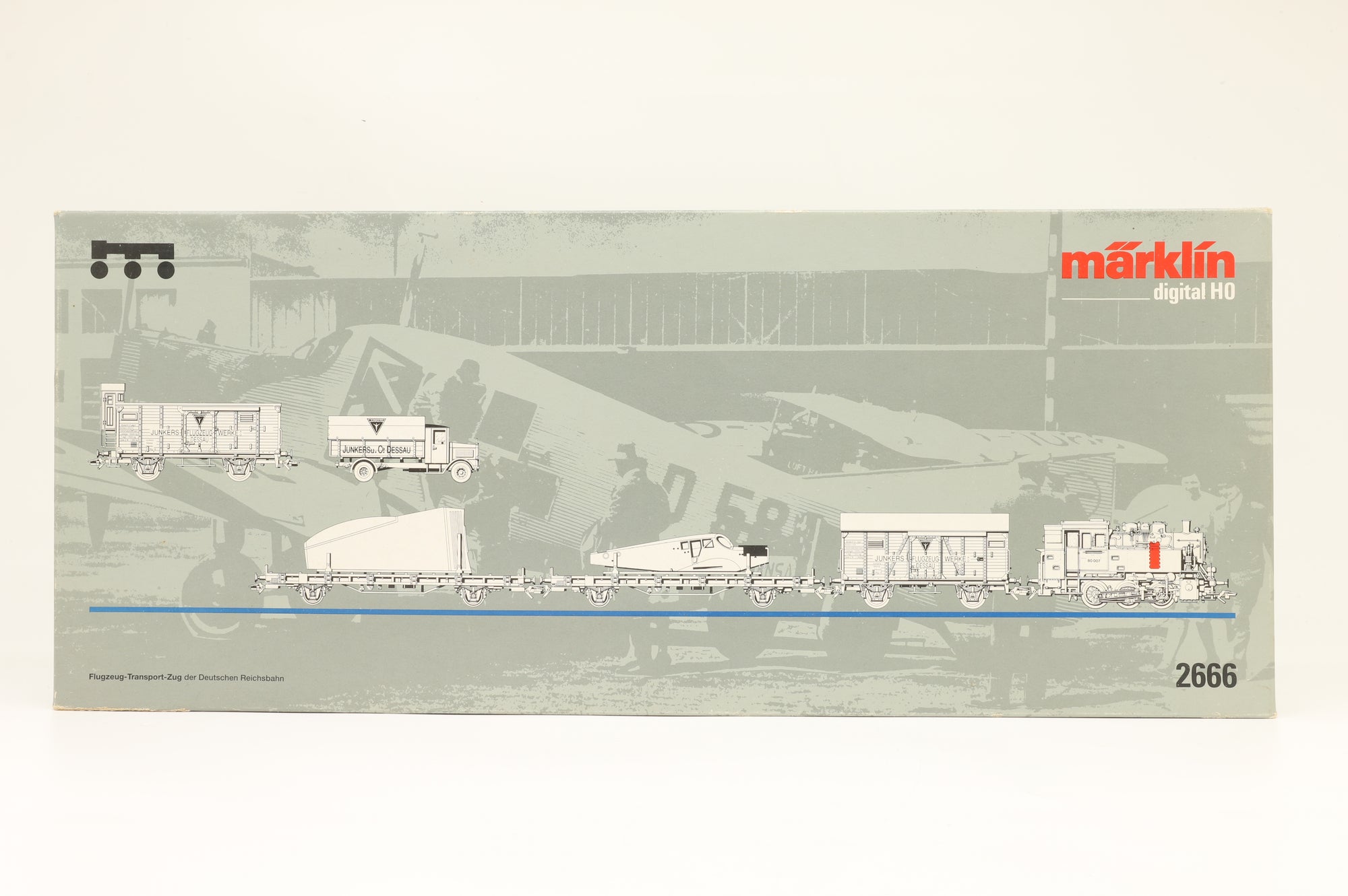 Marklin HO 2666 Airplane Transport of the German State Railroad Set, 3-Rail