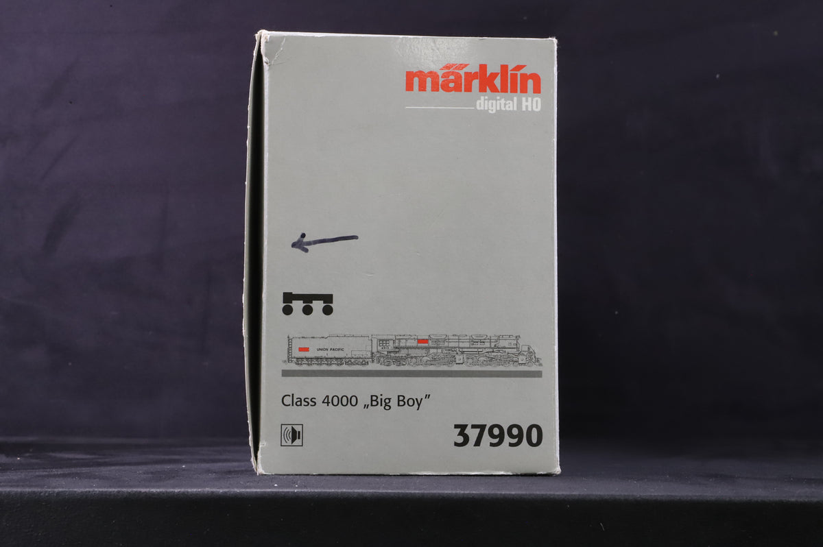 Marklin HO 37990 Big Boy 4-8-8-4 &#39;4013&#39;  Union Pacific Railroad DCC Sound AC 3 Rail